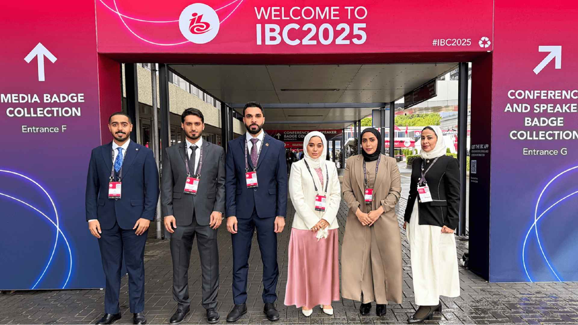 وفد تلفزيون الشارقة يطلع على أحدث التقنيات في مؤتمر دولي بأمستردام 