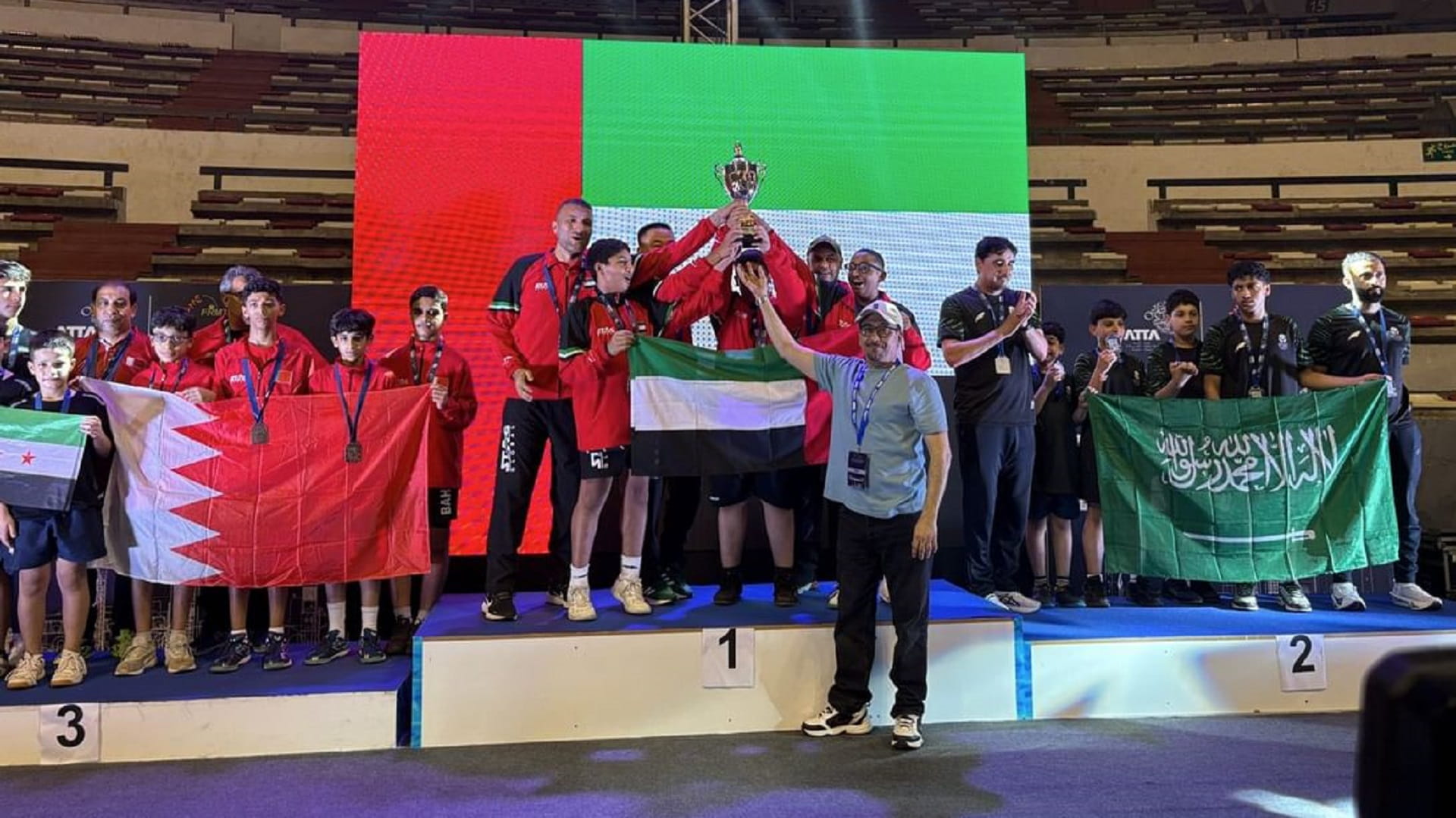 3 ميداليات ملونة للإمارات في البطولة العربية لكرة الطاولة بالمغرب 