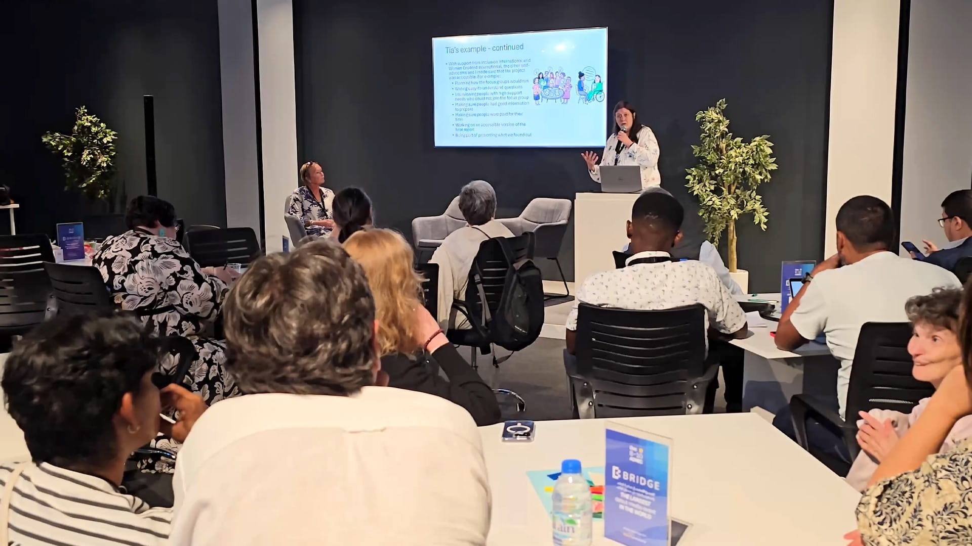 "نحن الاحتواء" يدعو لتلبية احتياجات ذوي الإعاقة بالتواصل المباشر 