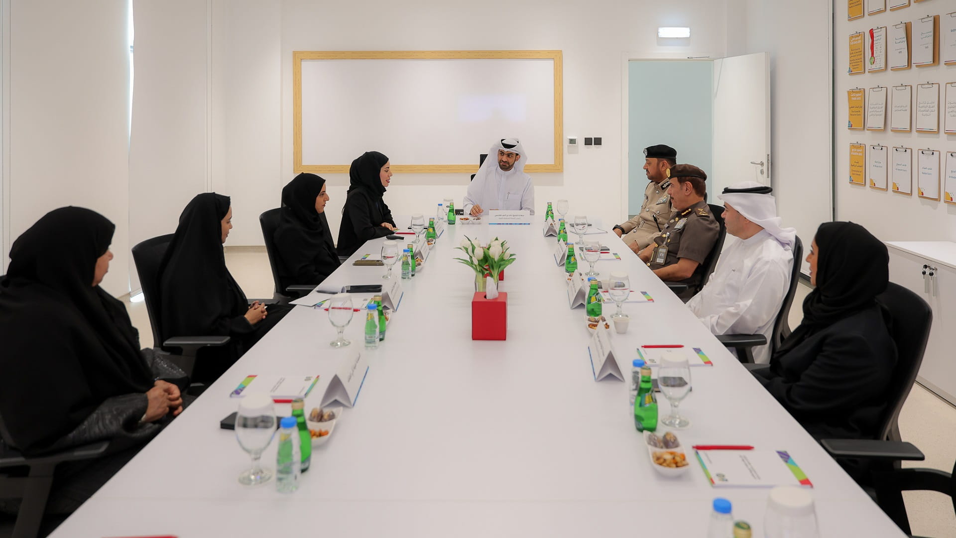 لجنة دورة ألعاب الأندية العربية للسيدات بالشارقة تبحث استعداداتها 