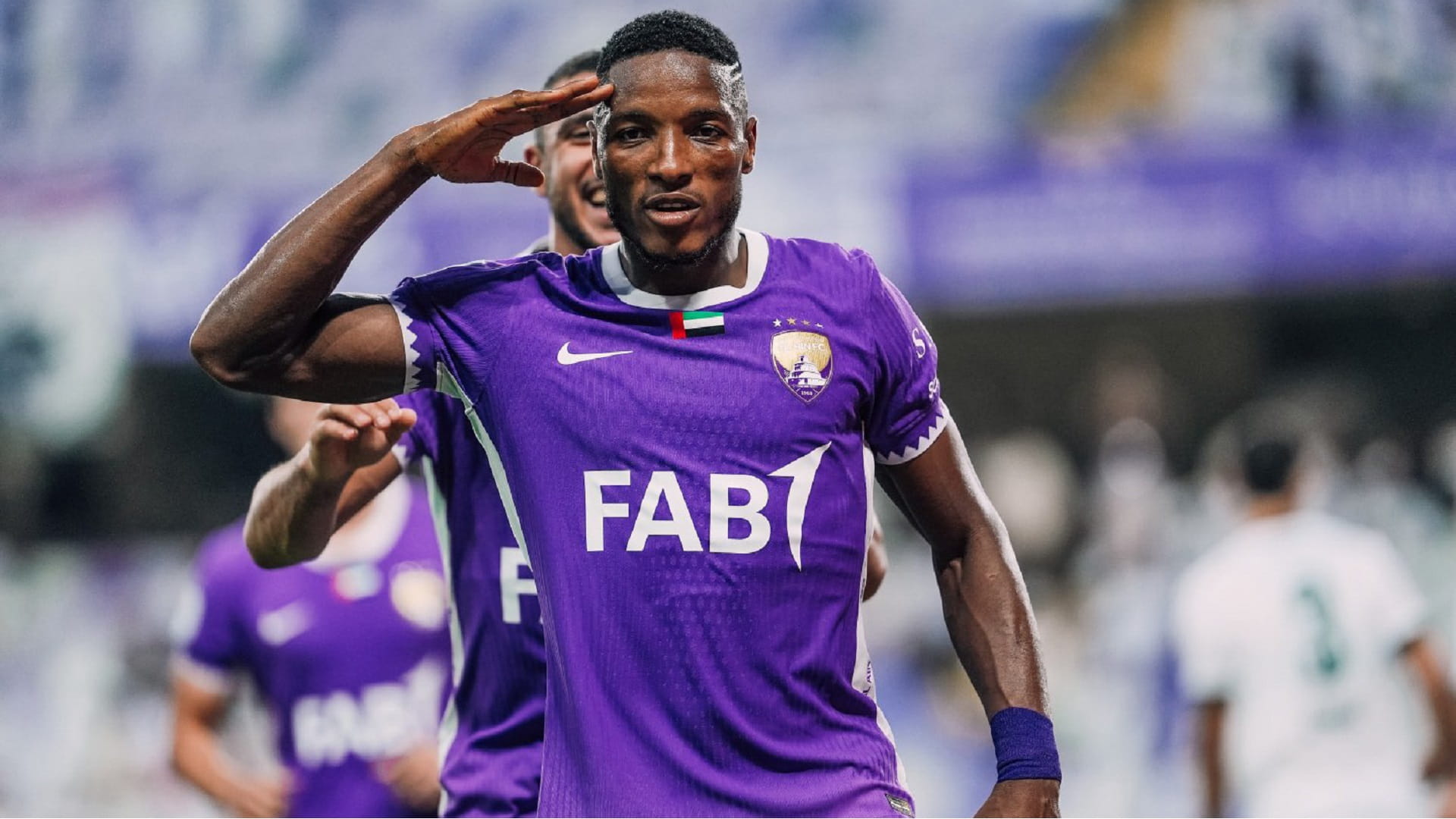 العين يفوز على خورفكان بثلاثية لابا في دوري أدنوك للمحترفين 