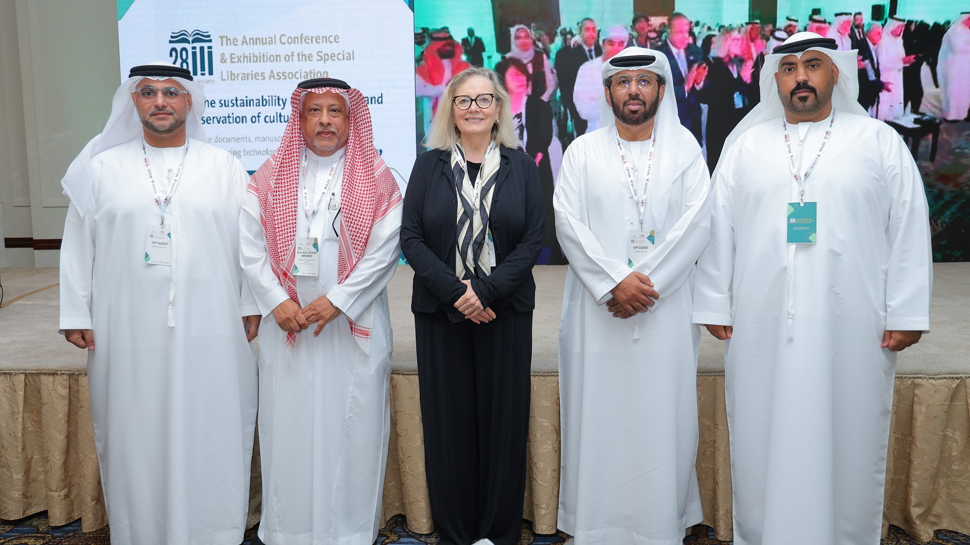 "الإمارات للمكتبات" تقدم 7 أوراق بحثية بمؤتمر ومعرض خليجي في جدة 