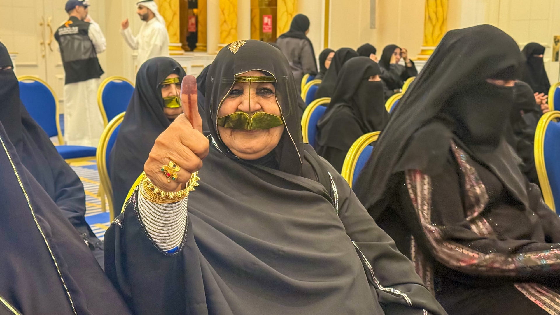 "اجتماعية الشارقة" تنظم جلسة حوارية بعنوان "ذاكرة مجتمع"  