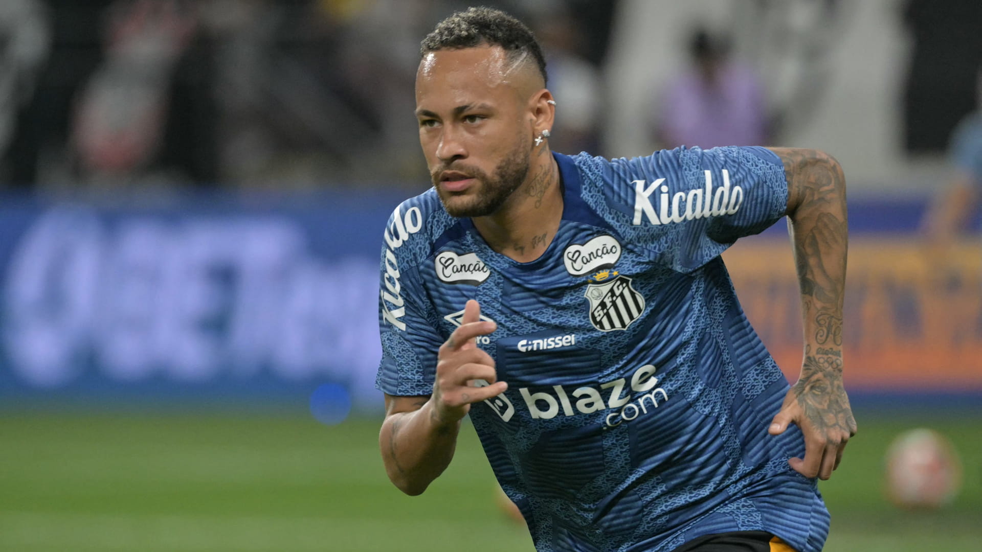 رونالدو يطالب بعودة نيمار إلى صفوف المنتخب البرازيلي