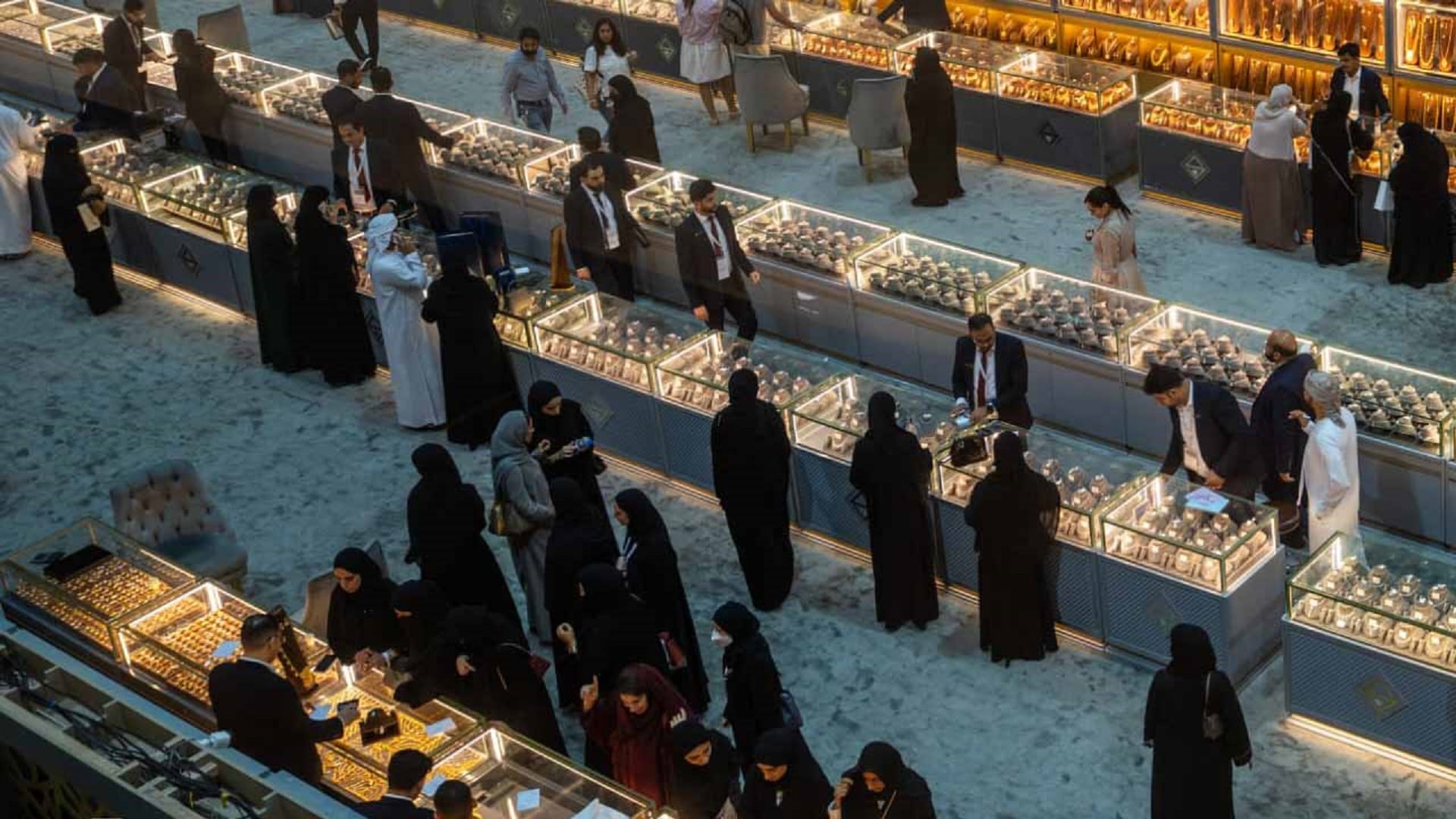 معرض الشرق الأوسط للساعات والمجوهرات يشهد مشاركة خليجية متميزة