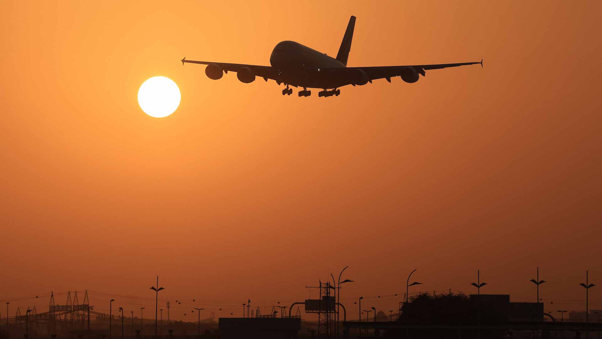 "الهوية والجنسية " تُضيف 4 أغراض جديدة لتأشيرات الدخول للزيارة 