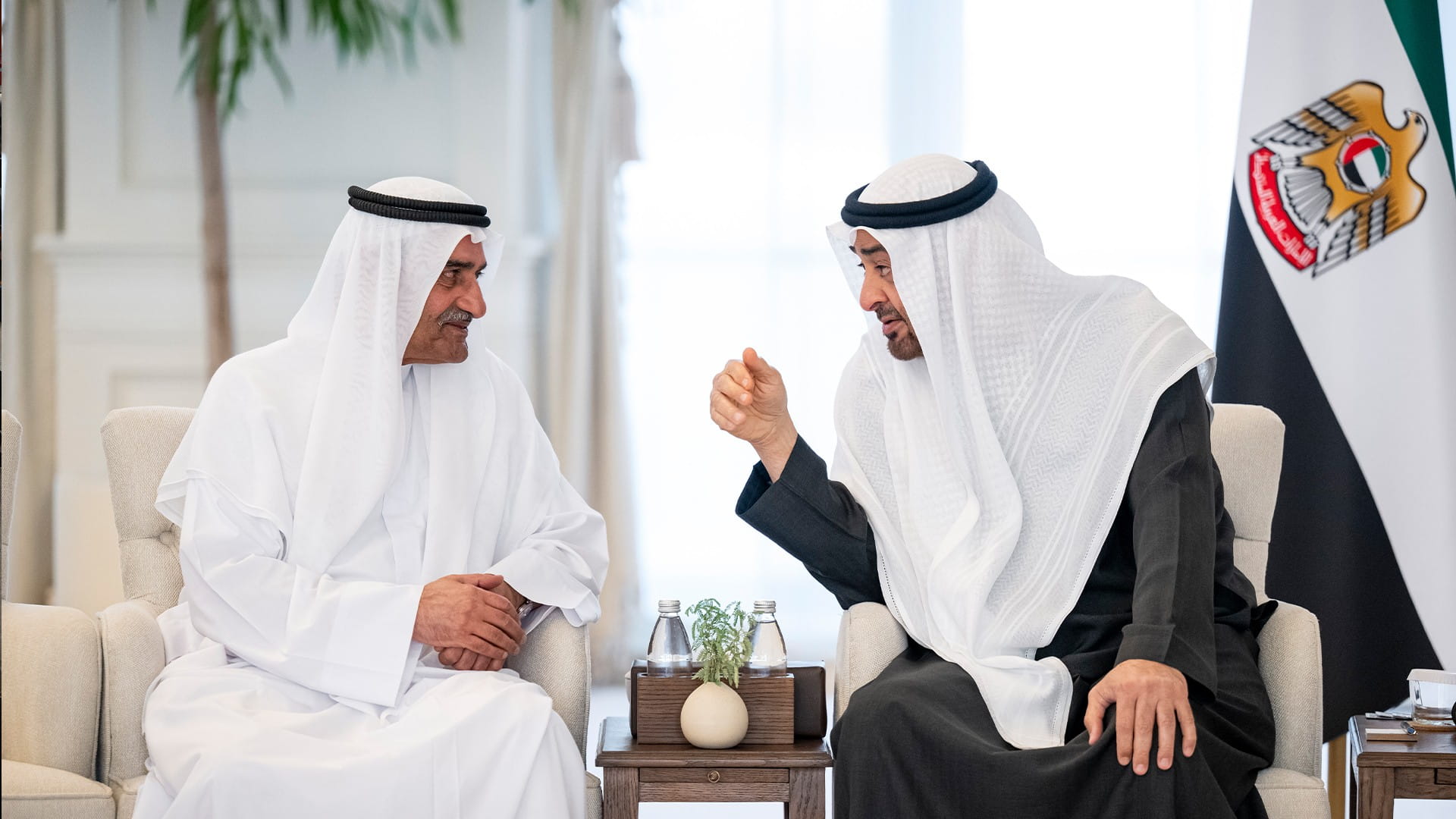 UAE President meets Fujairah Ruler to discuss national issues 