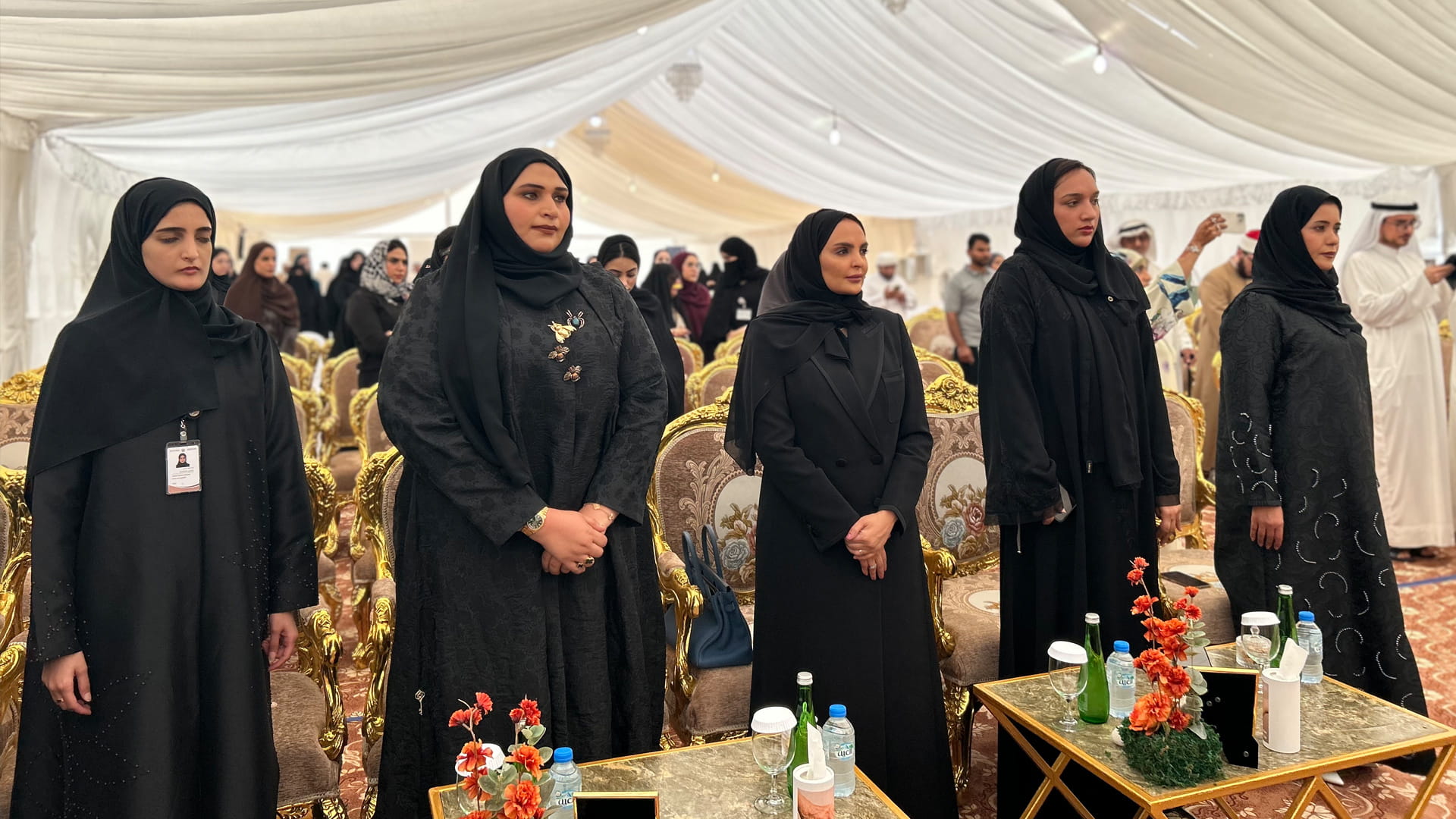 "اجتماعية الشارقة" تحتفي بـ "اليوم العالمي للمسن" 