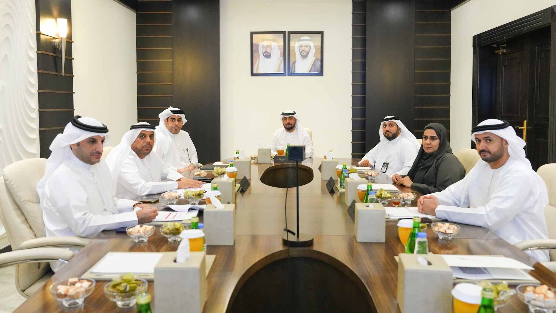 مجلس إدارة "الشارقة للضمان الاجتماعي" يناقش خططه ومستجدات الأعمال 