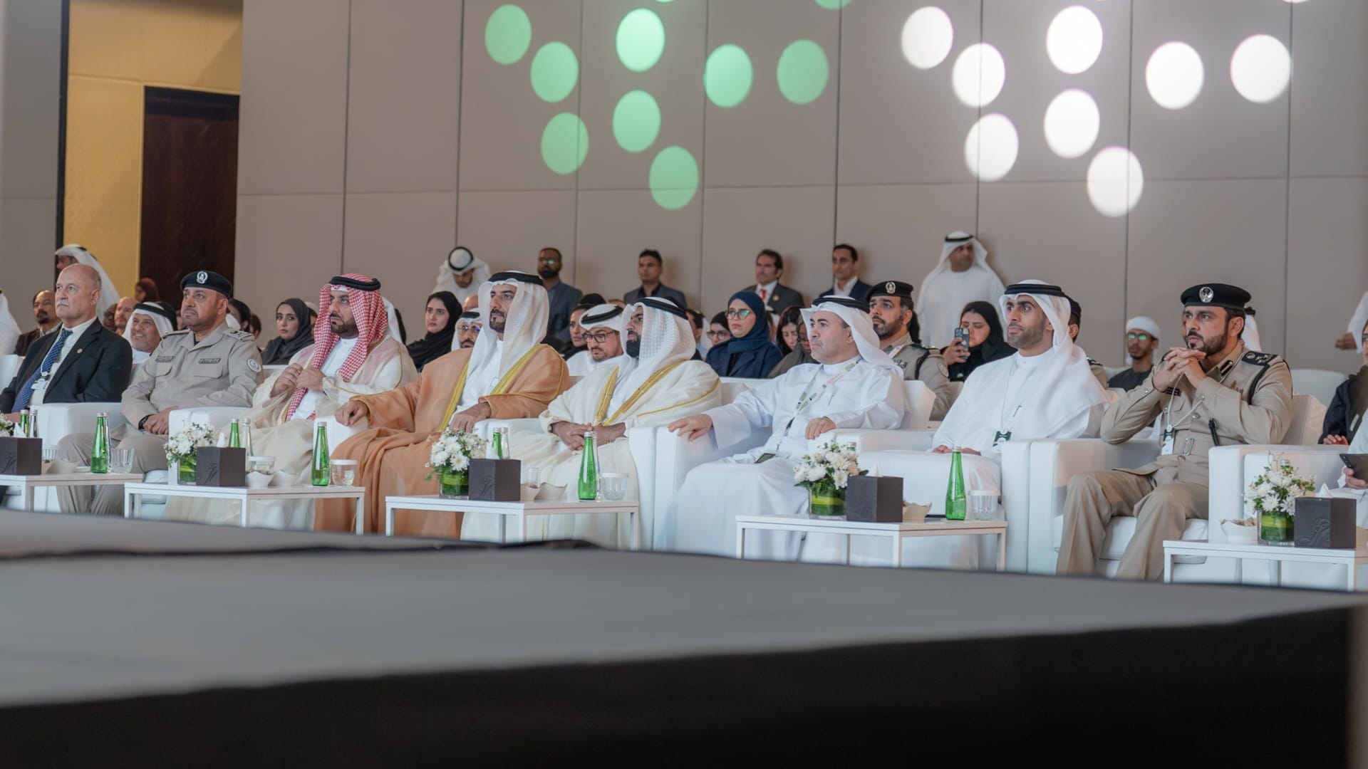 صورة بعنوان: <span class="scChromeData">{"commands":[{"click":"chrome:common:edititem({command:\"webedit:open\"})","header":"Edit the related item","icon":"/temp/iconcache/office/16x16/cubes.png","disabledIcon":"/temp/cubes_disabled16x16.png","isDivider":false,"tooltip":"Edit the related item in the Content Editor.","type":"common"},{"click":"chrome:rendering:personalize({command:\"webedit:personalize\"})","header":"Personalize","icon":"/temp/iconcache/office/16x16/users_family.png","disabledIcon":"/temp/users_family_disabled16x16.png","isDivider":false,"tooltip":"Create or edit personalization for this component.","type":"sticky"},{"click":"chrome:rendering:editvariations({command:\"webedit:editvariations\"})","header":"Edit variations","icon":"/temp/iconcache/office/16x16/windows.png","disabledIcon":"/temp/windows_disabled16x16.png","isDivider":false,"tooltip":"Edit the variations.","type":"sticky"}],"contextItemUri":"sitecore://master/{97AA4946-EE7F-4387-B75F-4D291263D338}?lang=ar&ver=1","custom":{},"displayName":"Title","expandedDisplayName":"This is require field and Maximum 90 character is allow"}</span><span sc_parameters="prevent-line-break=true" class="scWebEditInput scEnabledChrome" id="fld_97AA4946EE7F4387B75F4D291263D338_E873DAB3C3324E8EB106973D9F53F5B7_ar_1_9b1f8f031ddb47ee8fb55712364ad78d_14428_edit" contenteditable="true" scdefaulttext="[No text in field]" scfieldtype="single-line text" sc-part-of="field">سلطان بن أحمد يشهد انطلاق معرض الصحة والسلامة والبيئة HSE EXPO </span>_91F26F0855C34B62A4B4495AD0528019