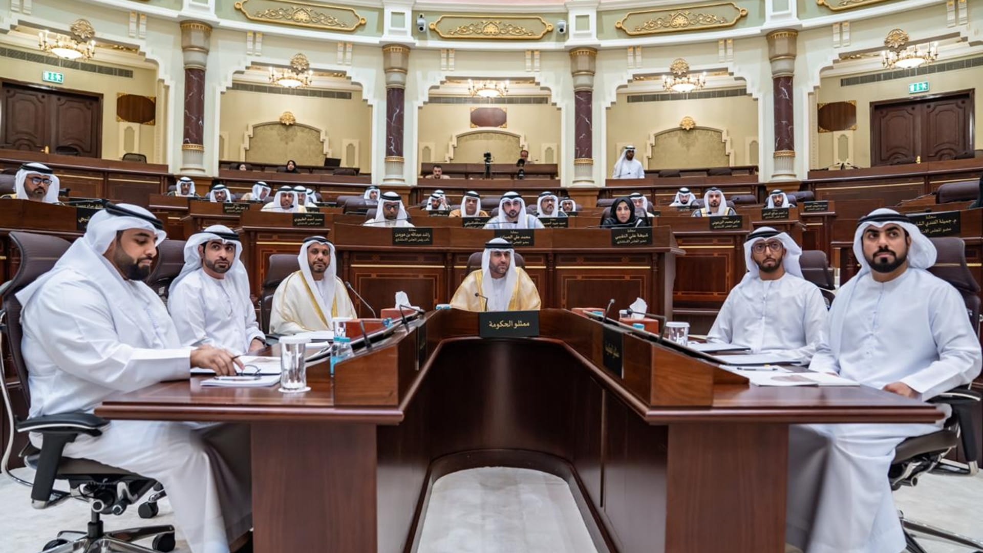 صورة بعنوان: "استشاري الشارقة" يناقش دور شؤون الضواحي في تعزيز التلاحم المجتمعي 