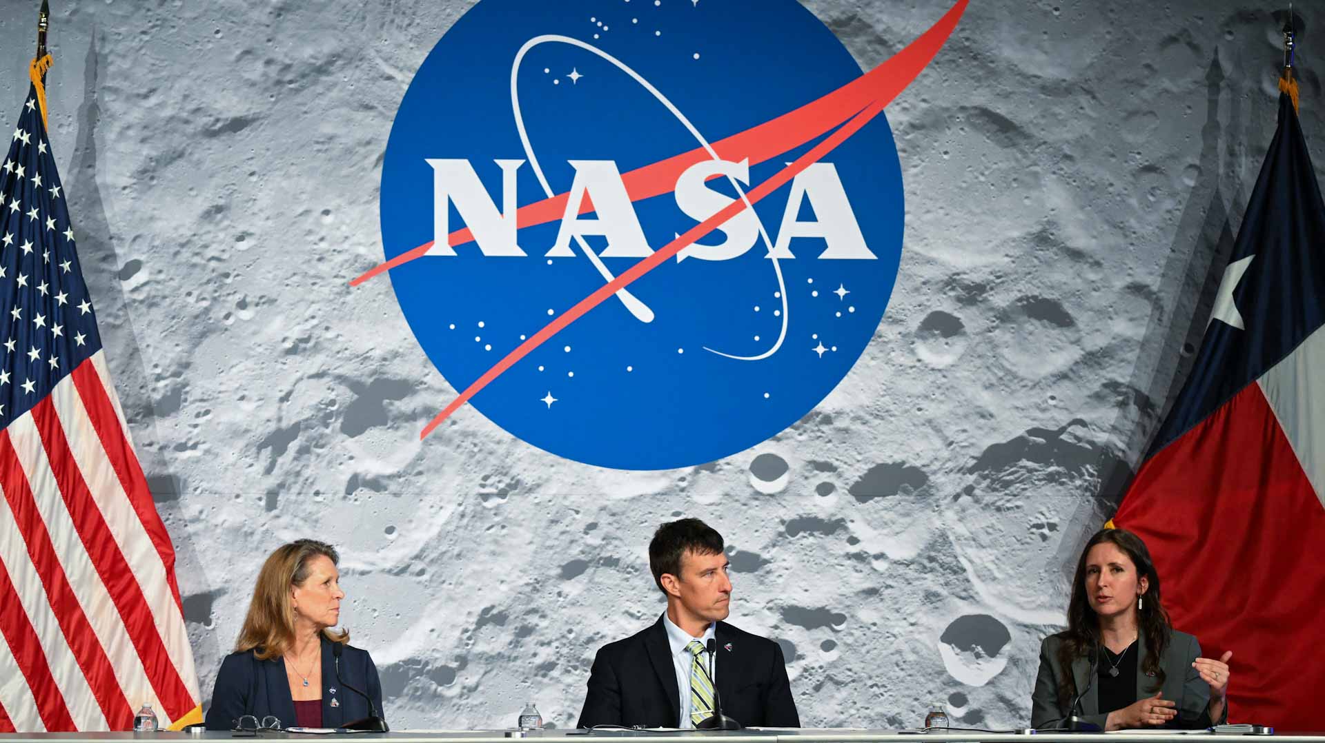 Artemis 2 crew nears lunar flyby milestone