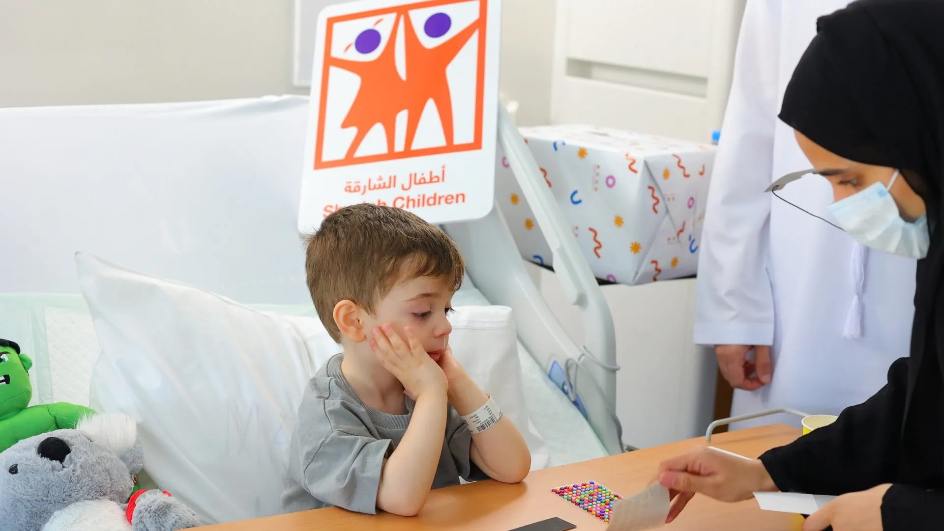 The “Fun Cart” supports children with cancer