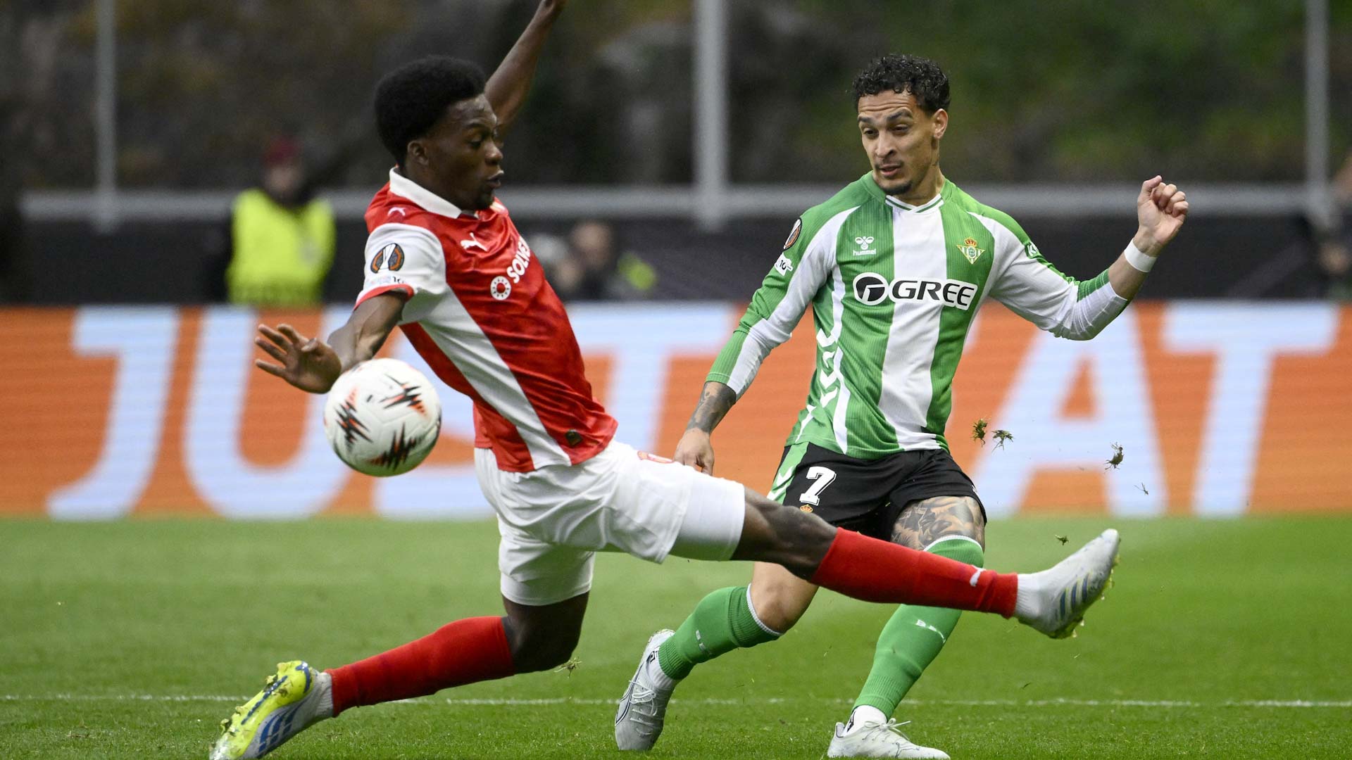 Real Betis draws 1-1 with Braga in Europa League