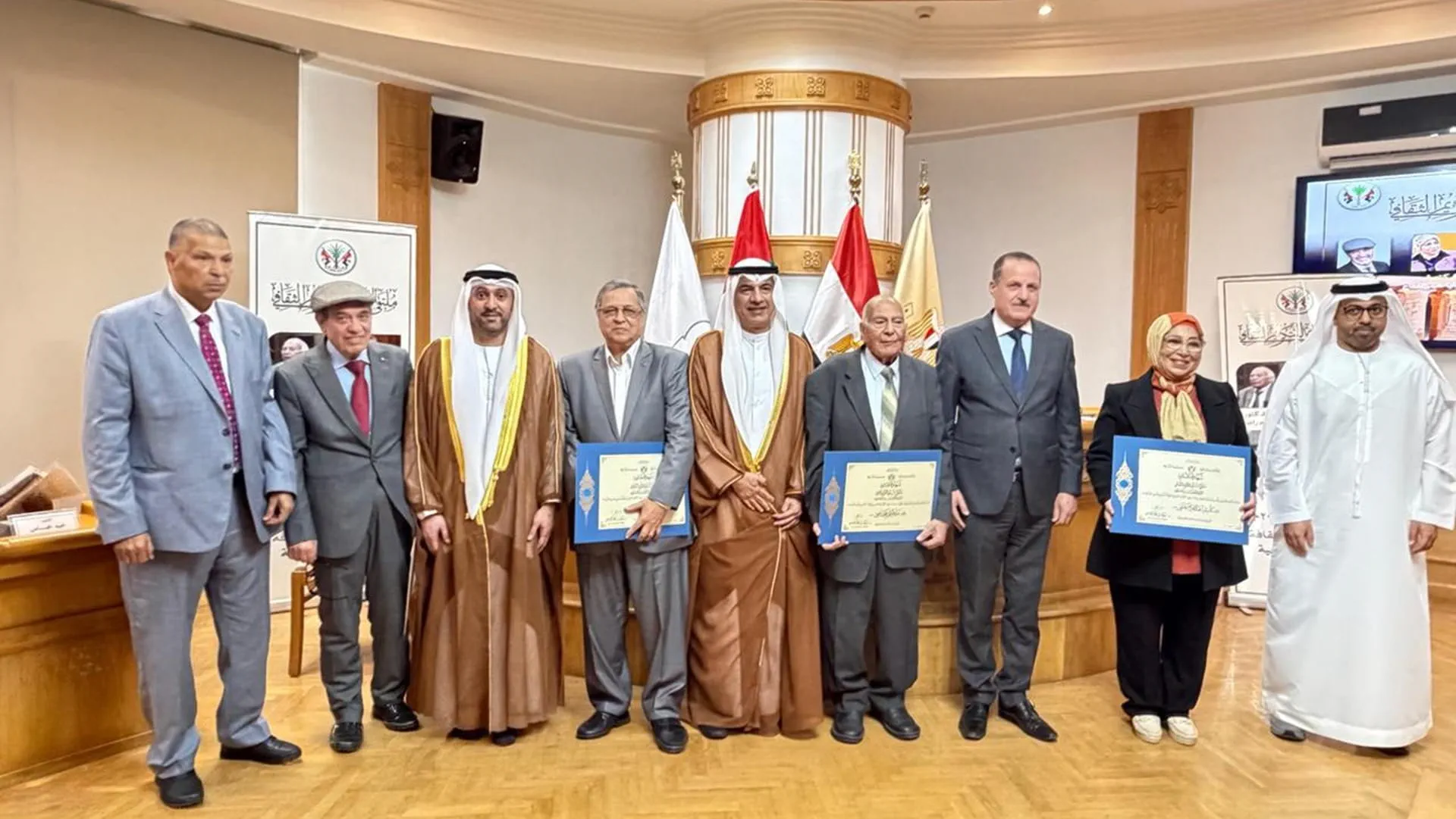 Sharjah honours 4 Egyptian writers in Cairo