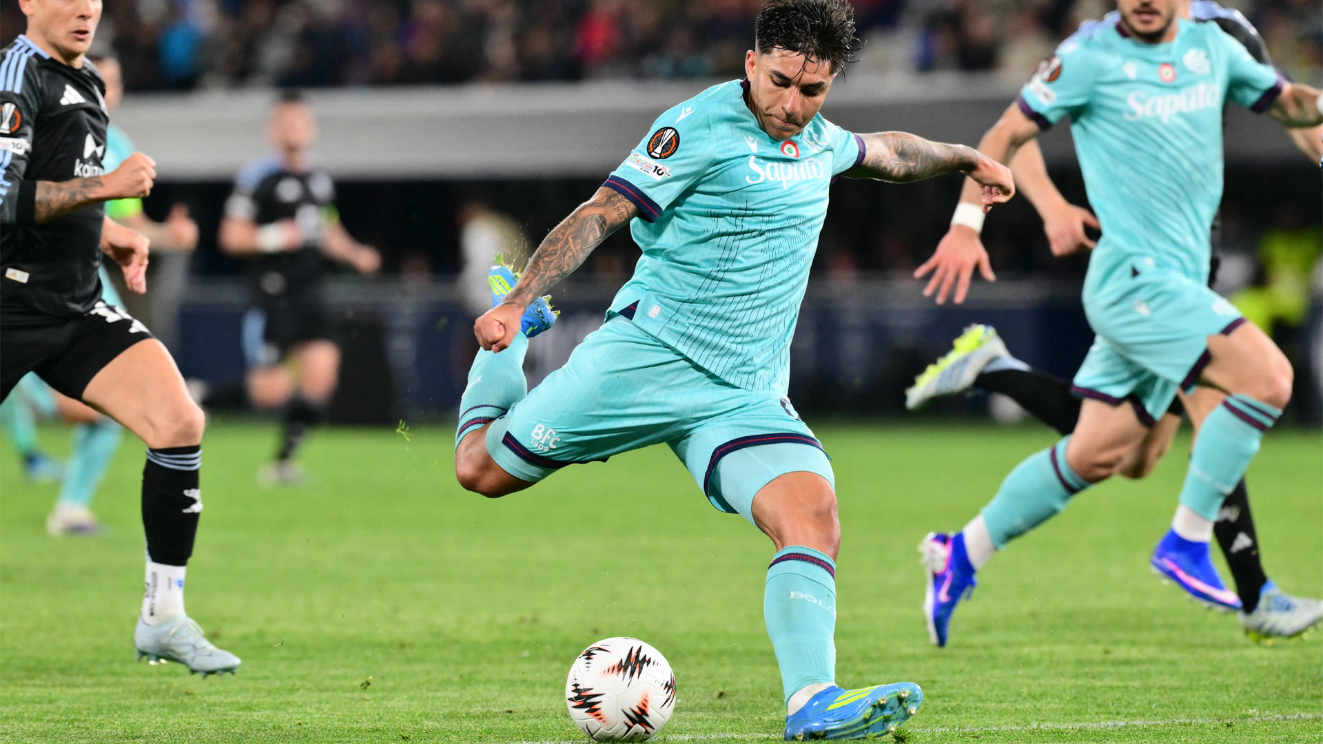 Image for the title: Aston Villa close to Europa League semi-finals 