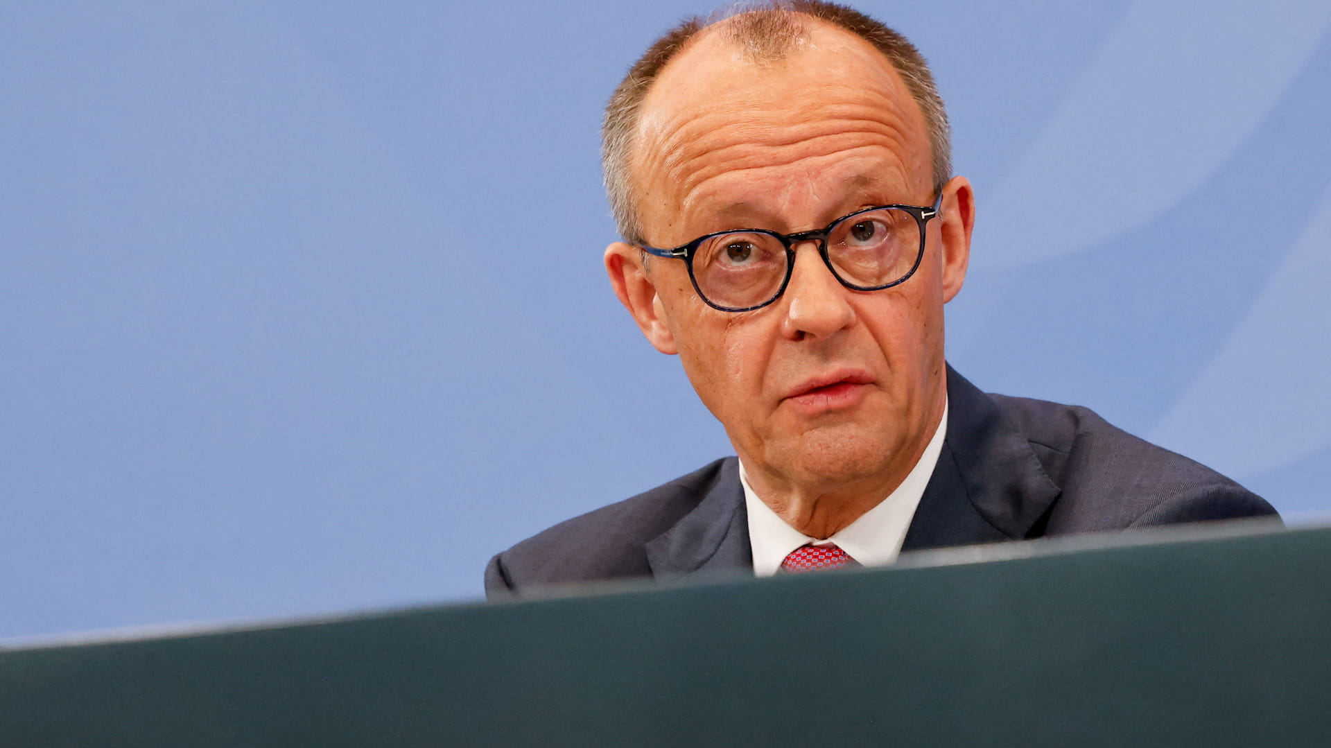 ميرتس يحذر.. تداعيات حرب  إيران على ألمانيا ستستمر فترة طويلة