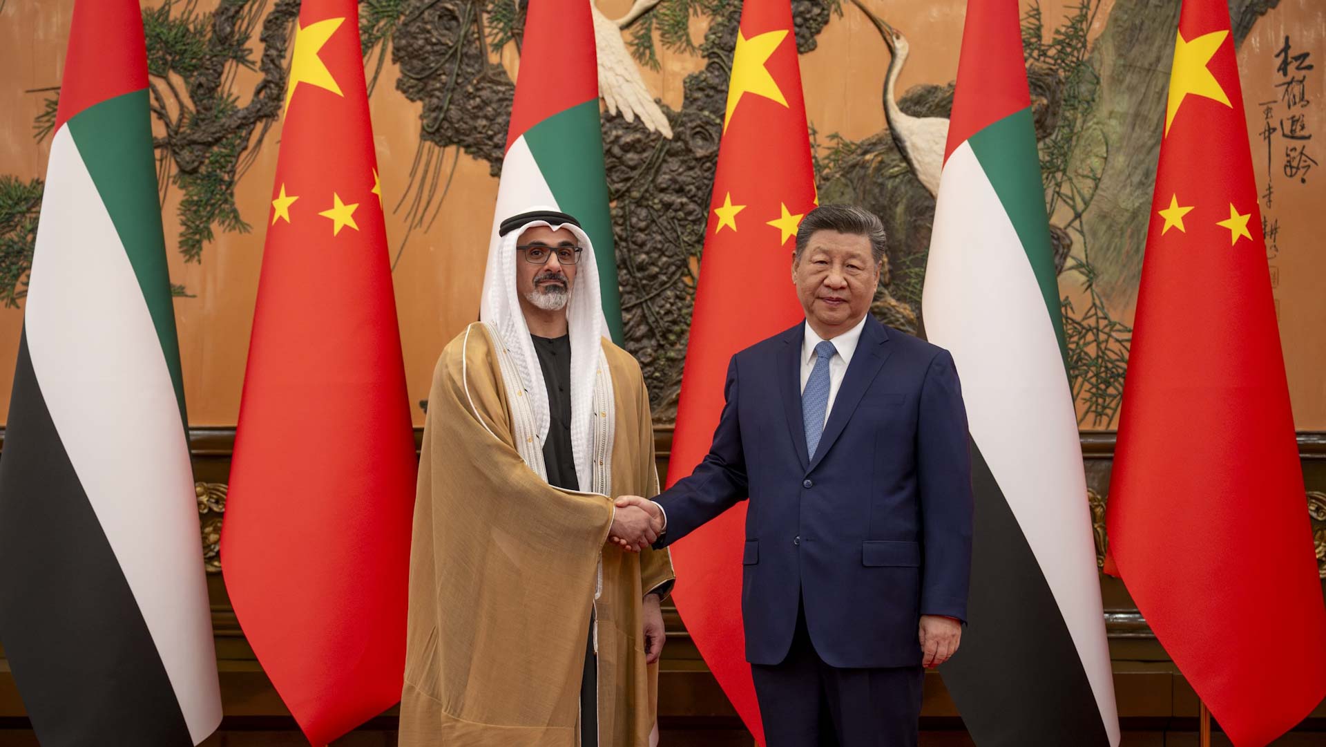 ولي عهد أبوظبي والرئيس الصيني يبحثان الشراكة الشاملة بين البلدين