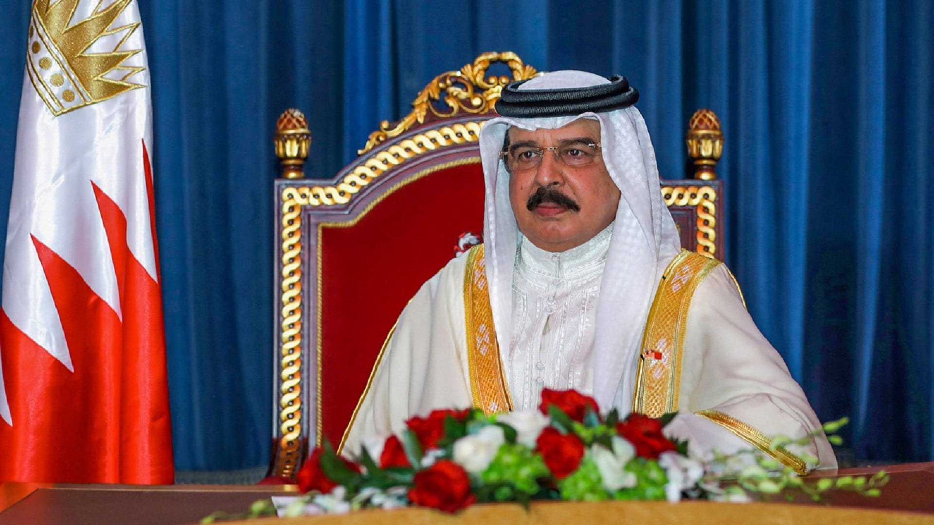 Bahrain's King receives Kuwaiti Foreign Minister 