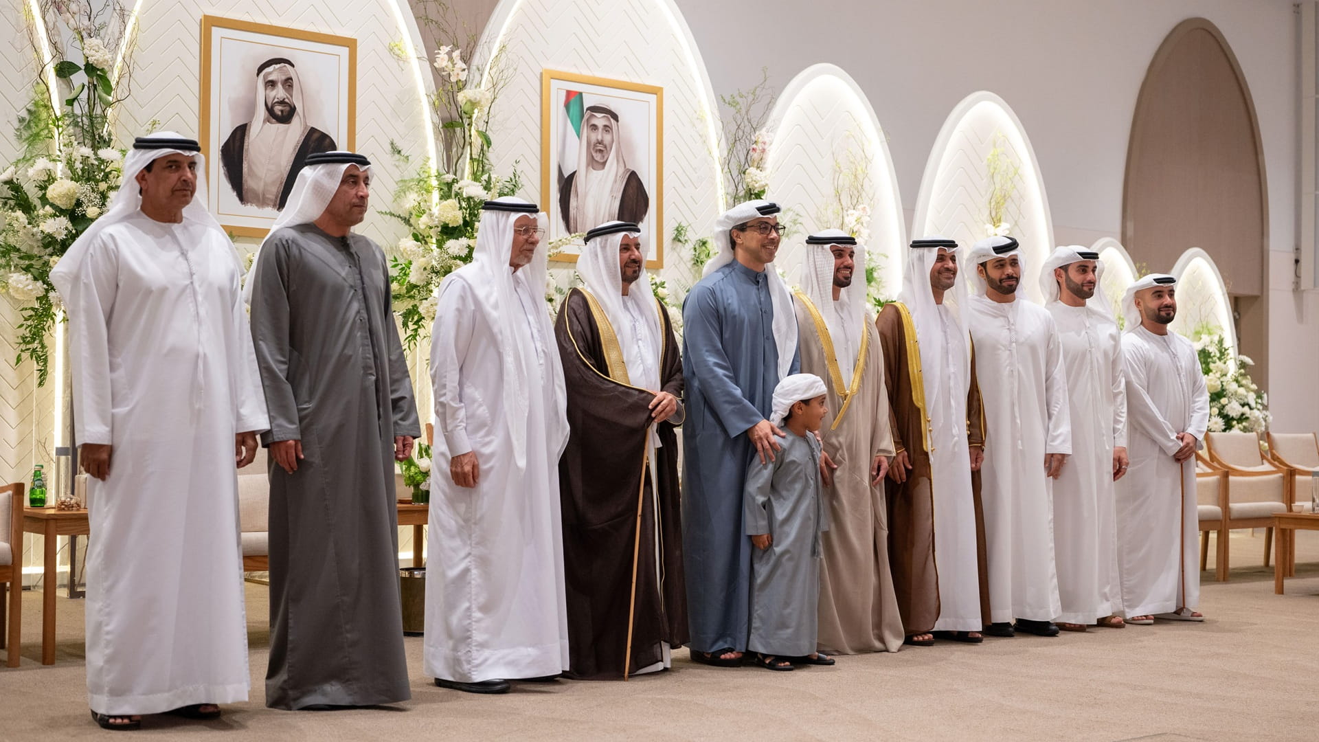 Mansour bin Zayed attends wedding reception 