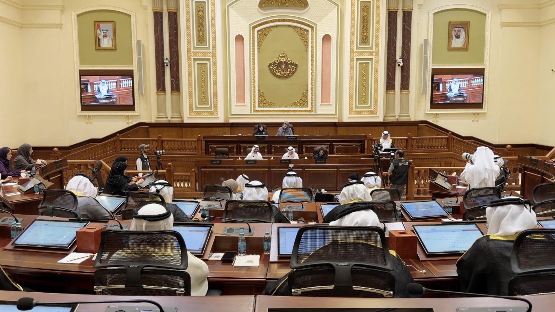 SCC discusses the University of Arts law