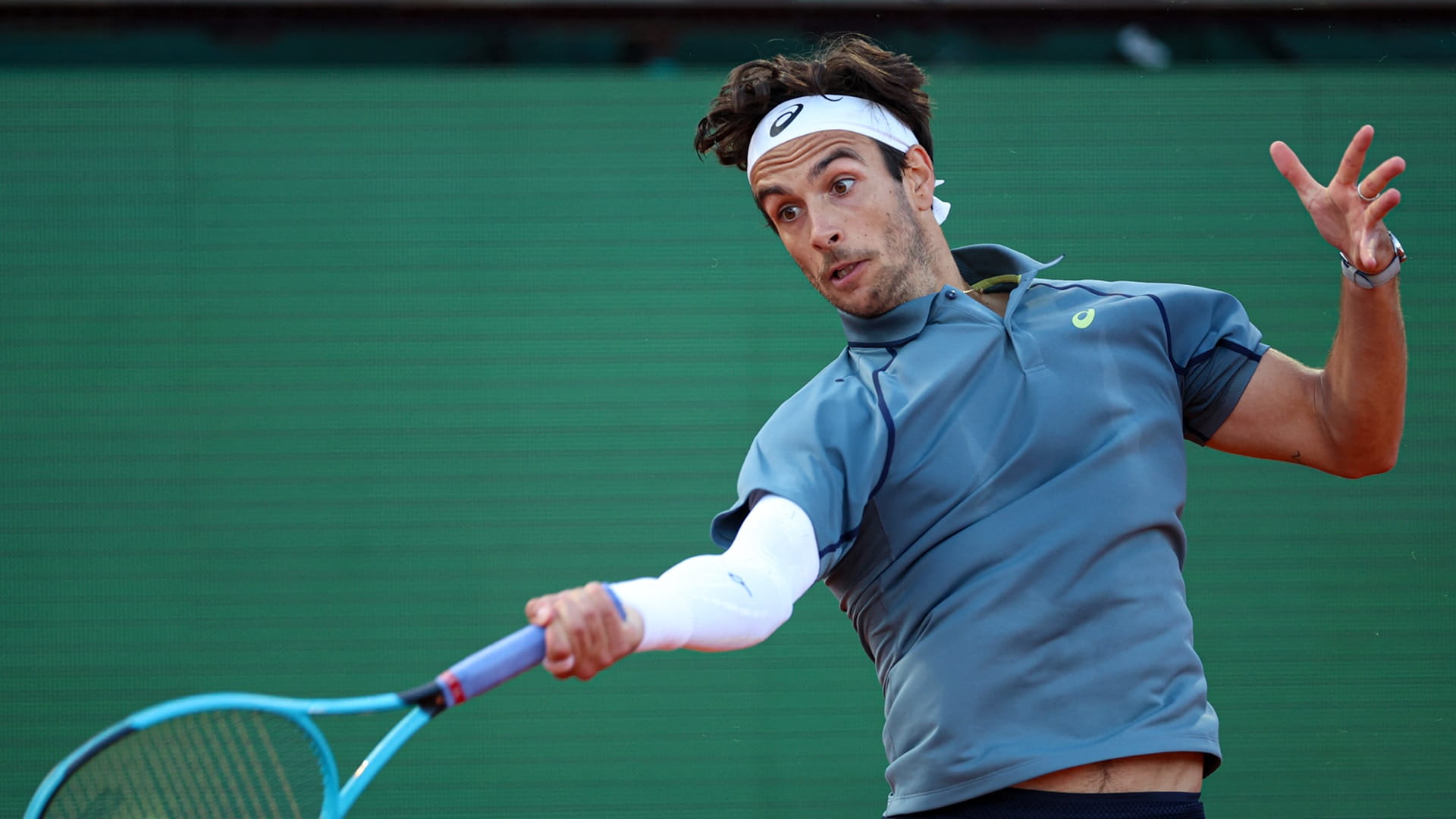 Italian Lorenzo Musetti advances to Barcelona Open quarterfinals 