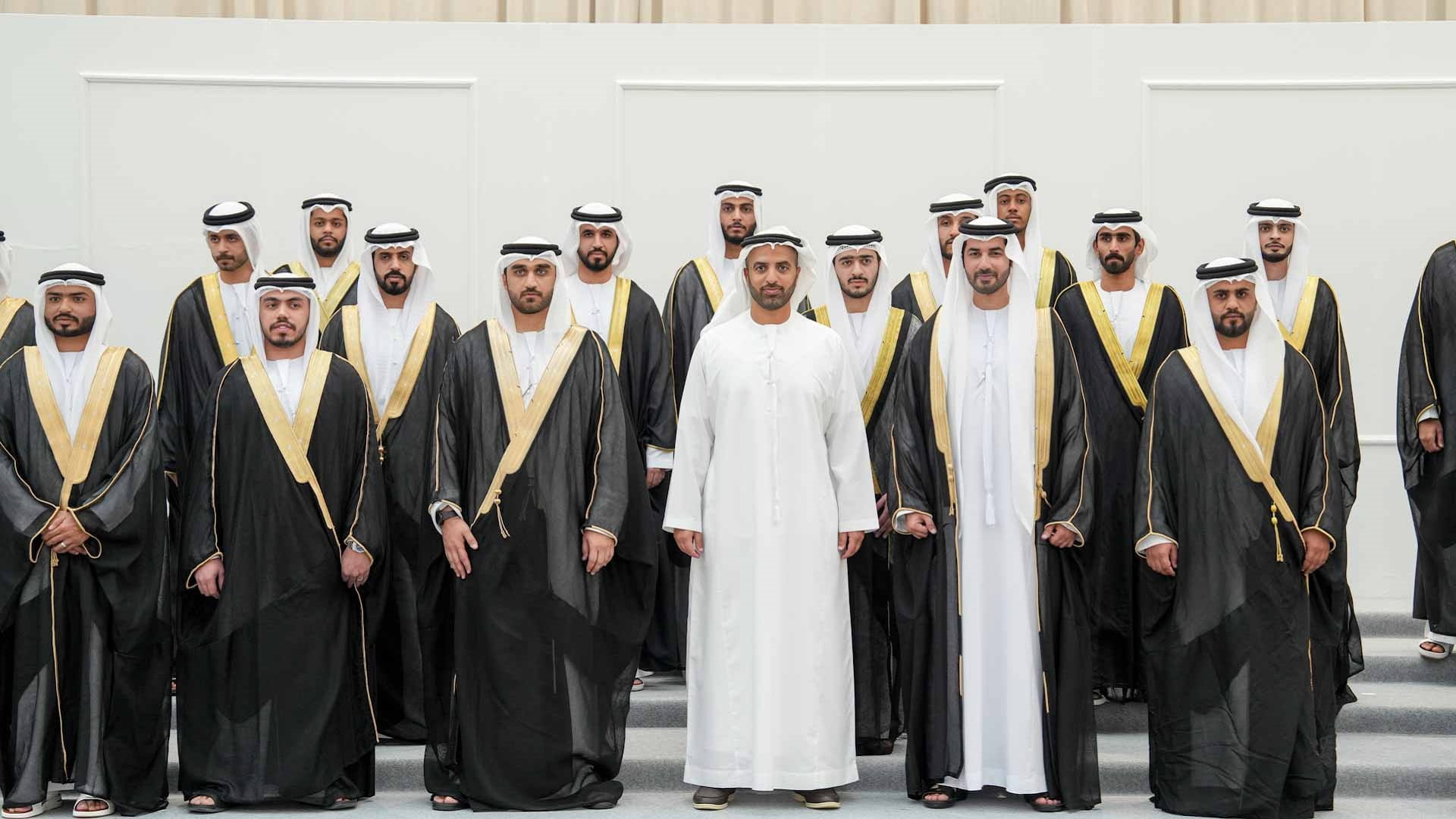 ولي عهد رأس الخيمة يحضر العرس الجماعي الـ13 