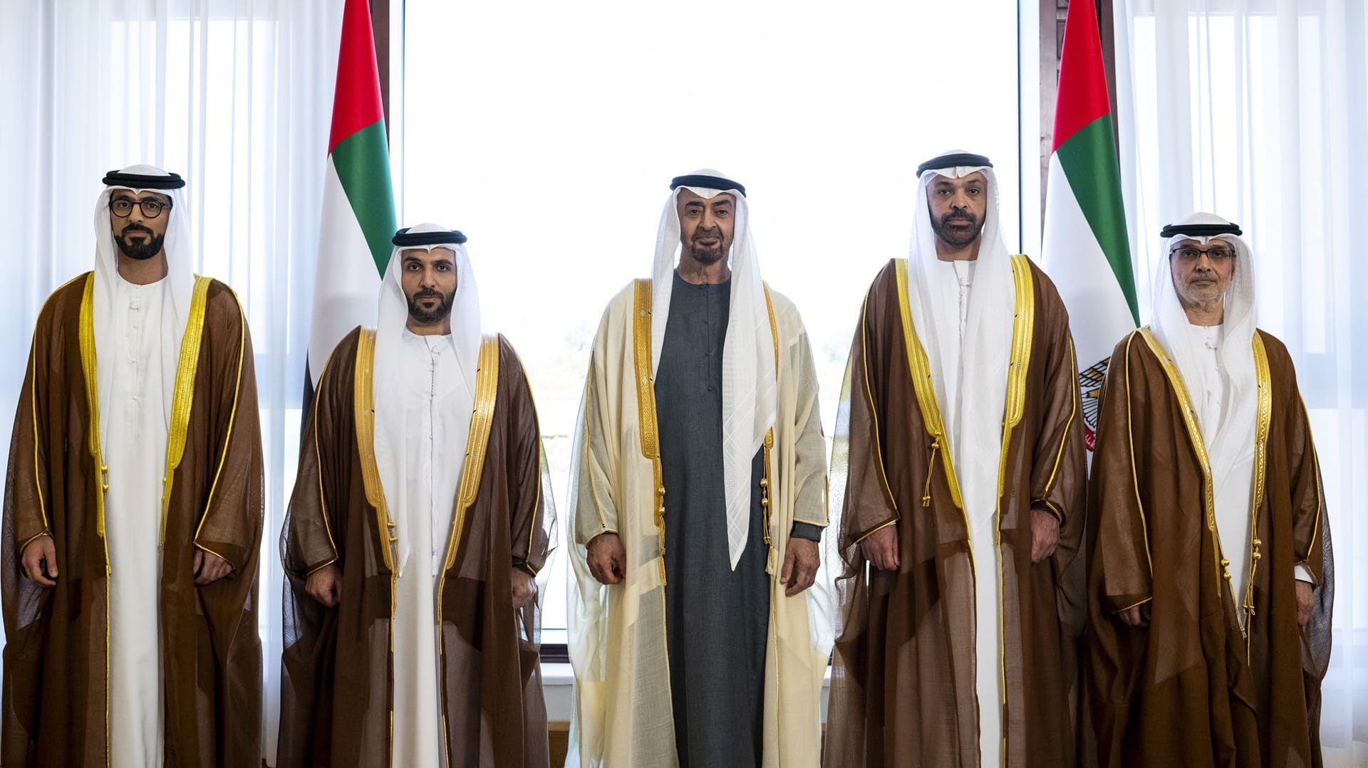New ambassadors take oath before UAE President 