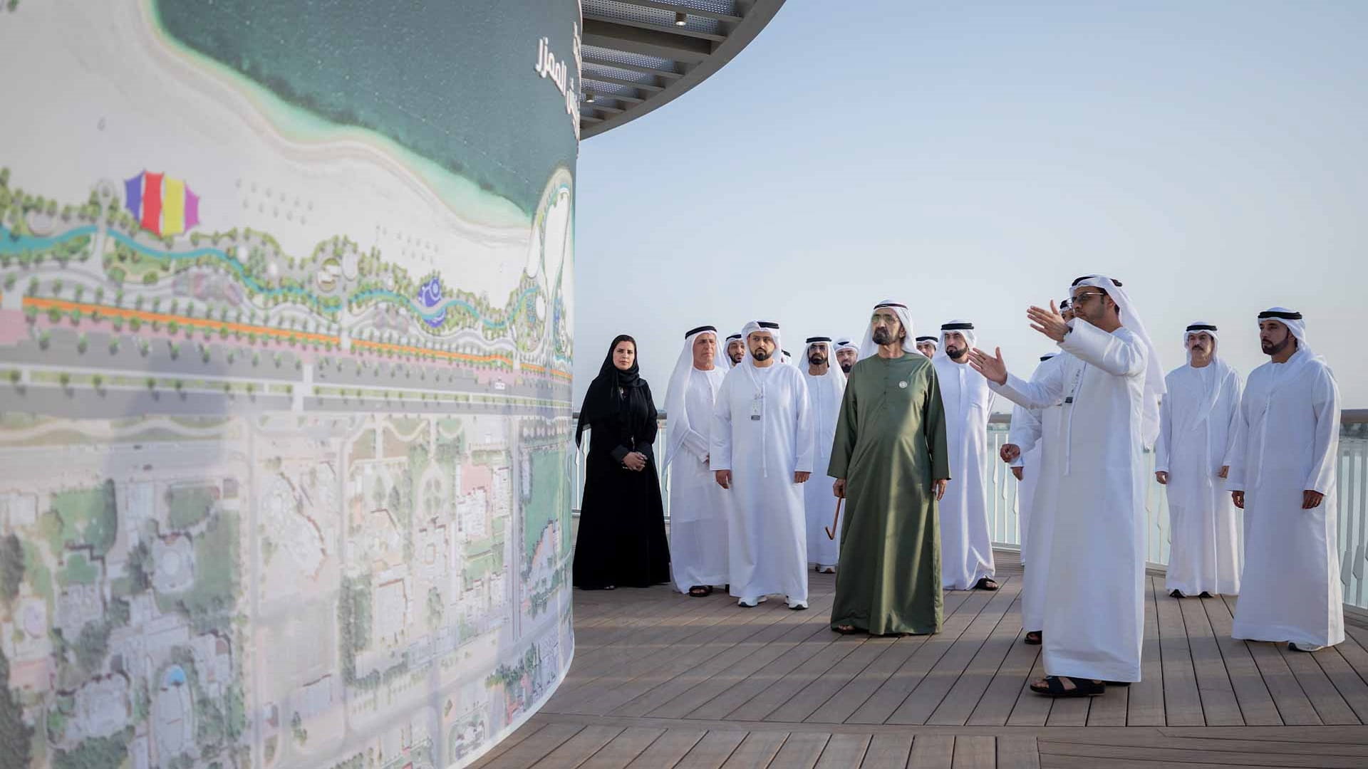 Mohammed bin Rashid reviews Al Mamzar beach project
