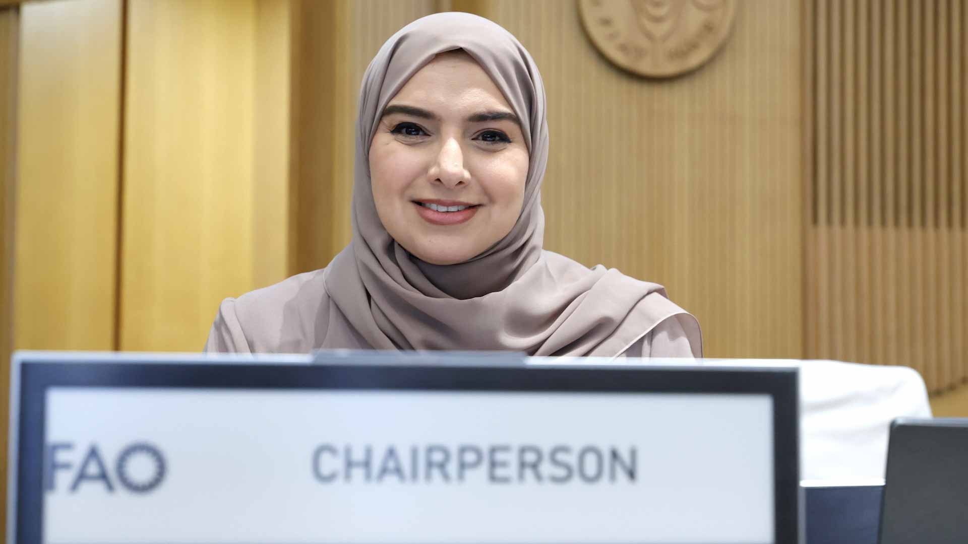 الإمارات تؤكد أهمية ضمان حرية الملاحة وسلاسل الإمداد