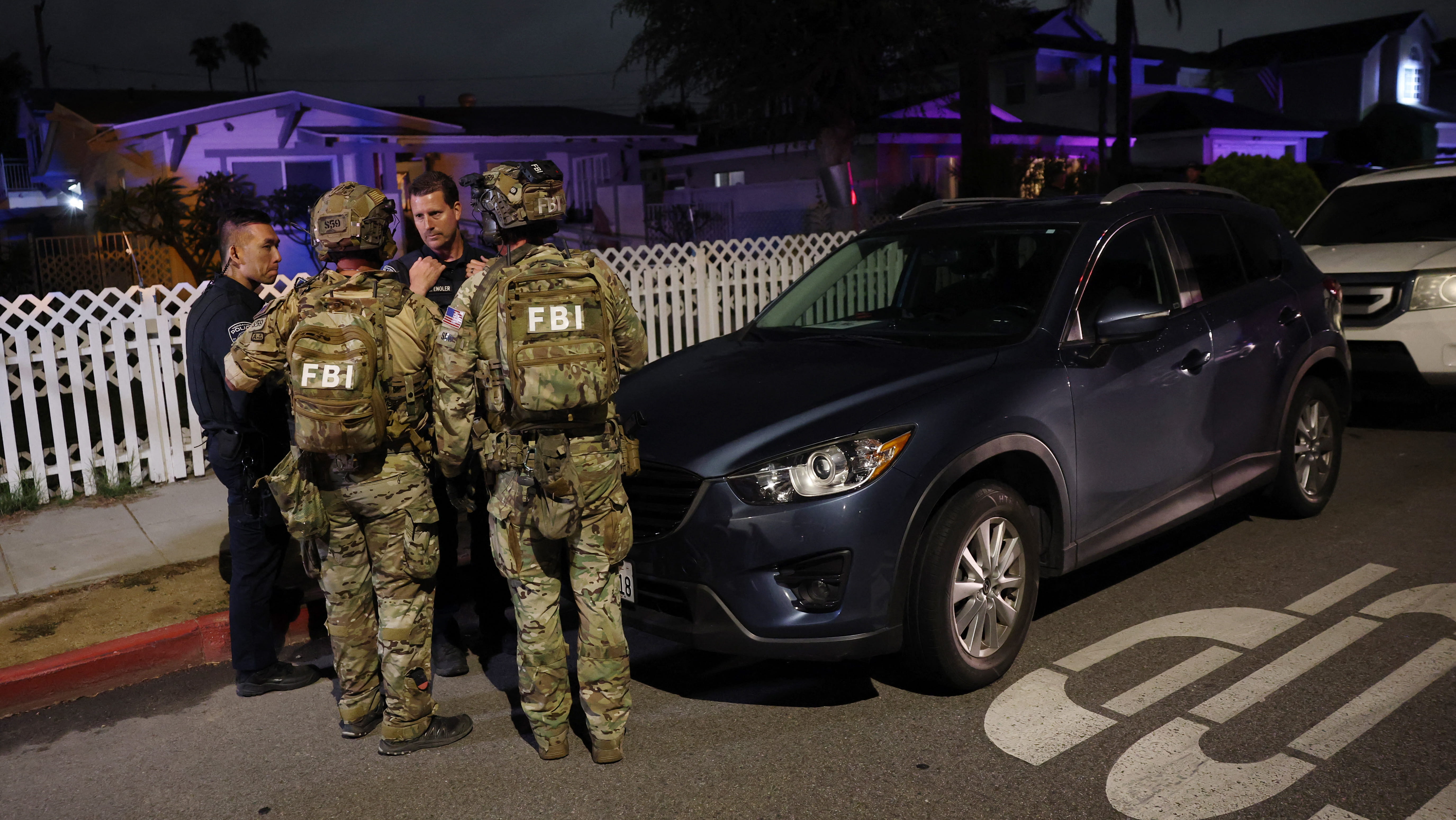 محققون: مهاجم عشاء مراسلي البيت الأبيض كان يعتزم استهداف المسؤولين 