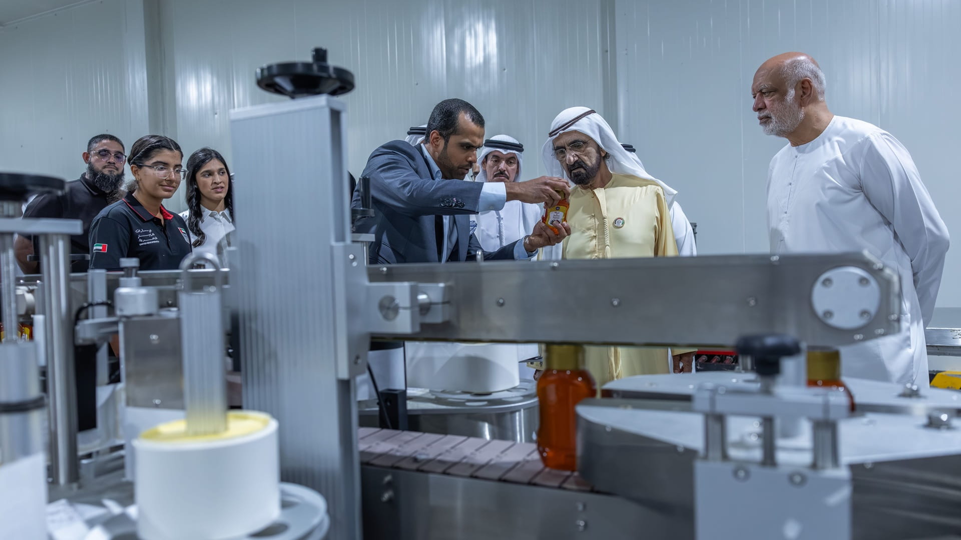 Mohammed bin Rashid visits world’s largest private dates factory