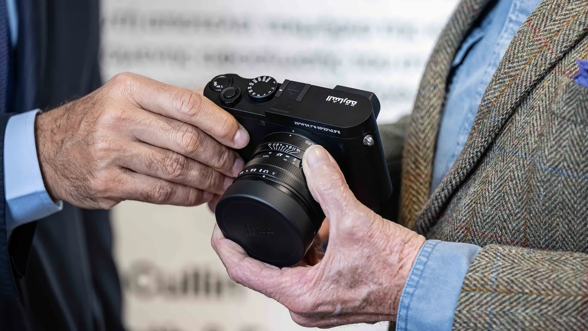 Presenting Sharjah's camera to the artist