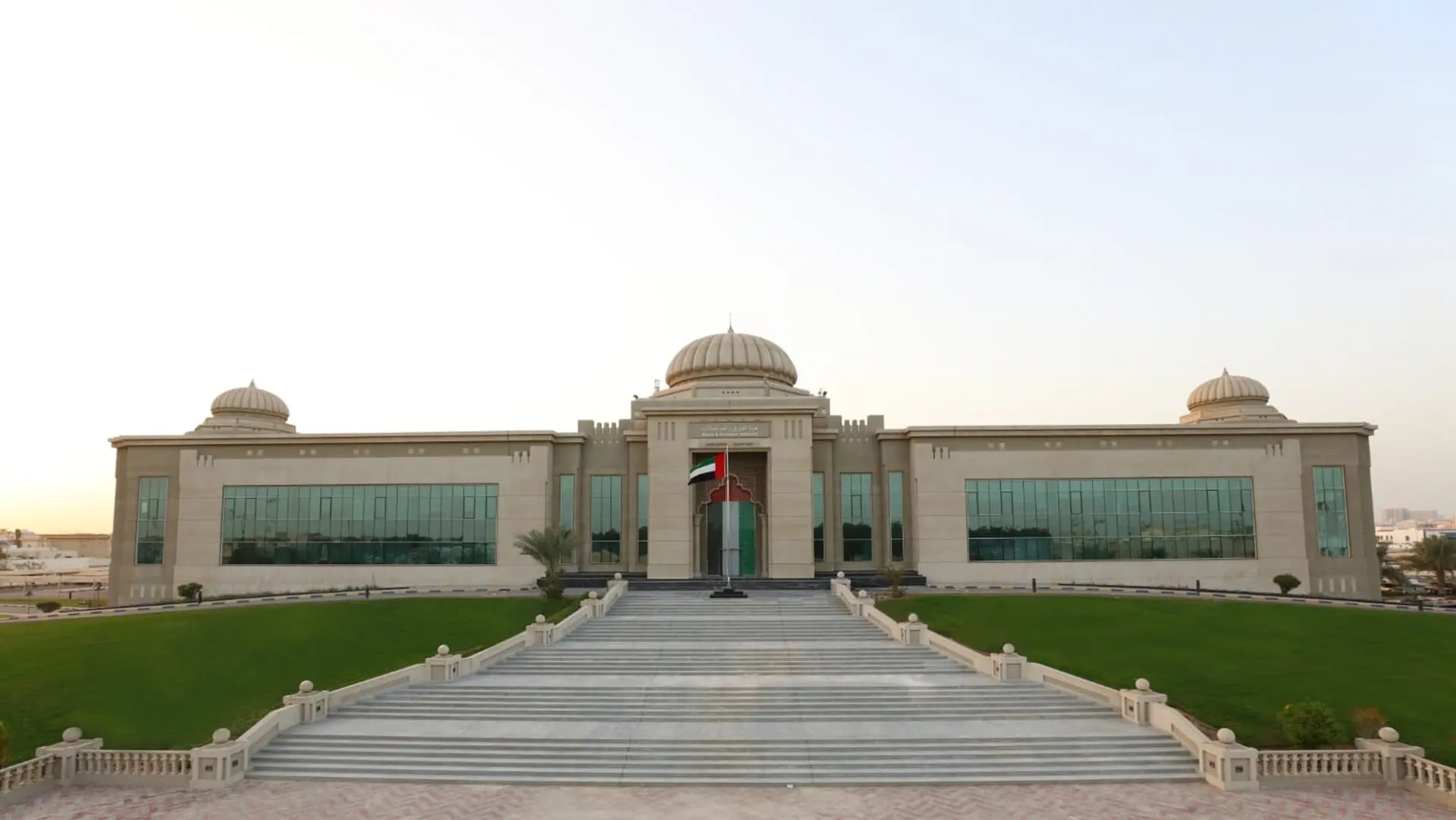 SRTA disburses AED 9,144,000 to old taxi license plate holders