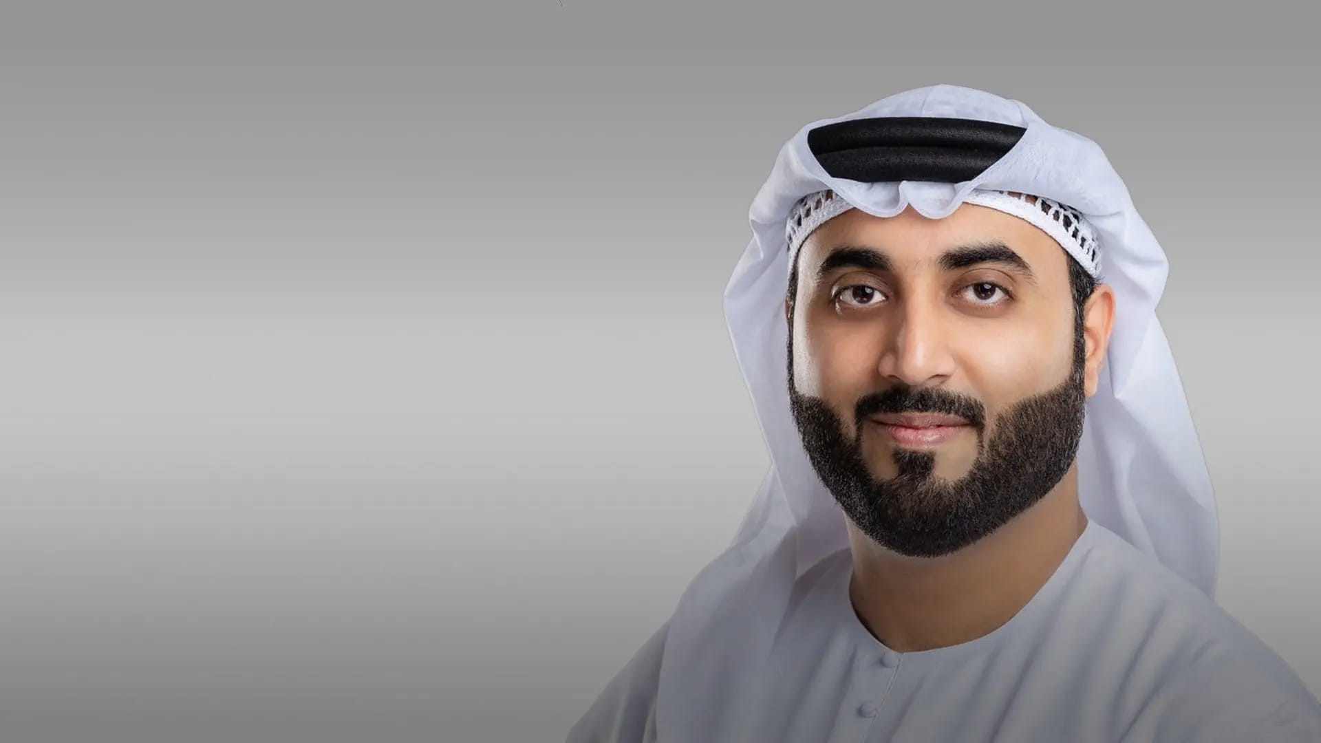 محمد القاسمي: العمال ركيزة أساسية لاستدامة نجاح بلديات الشارقة