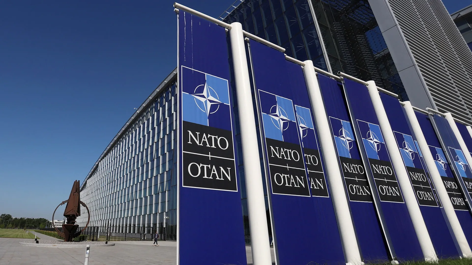 Image for the title: NATO, top Republicans question US troop withdrawal from Germany 