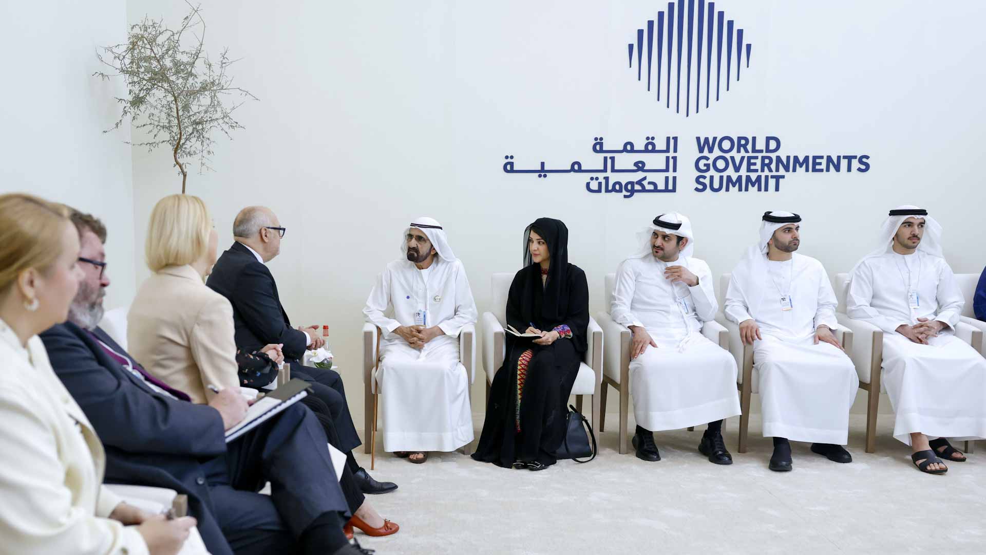 Mohammed bin Rashid meets with President of Estonia