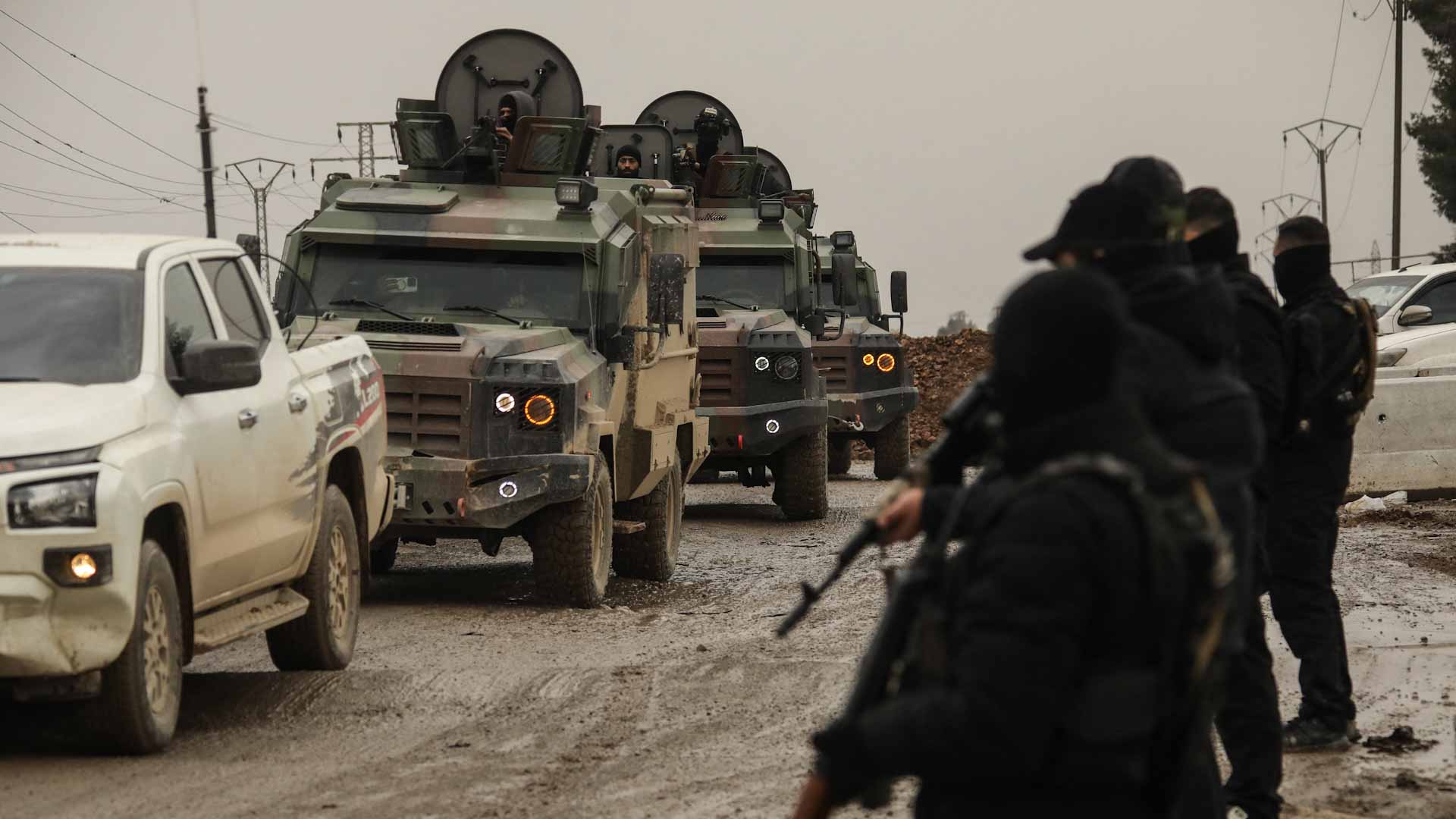 قوات الأمن السورية تدخل القامشلي بموجب اتفاق ينهي التصعيد العسكري