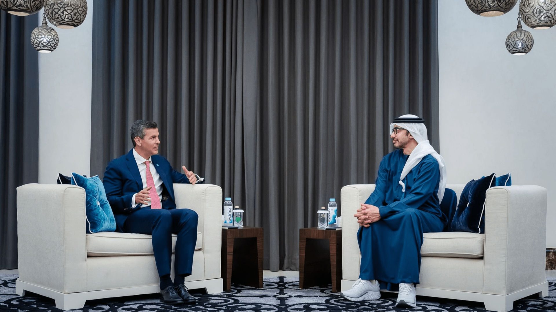 Abdullah bin Zayed meets Paraguay president at WGS