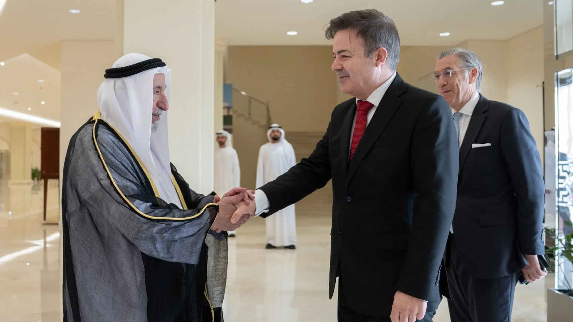 Sharjah Ruler receives Portugal’s Secretary of State for Culture 2