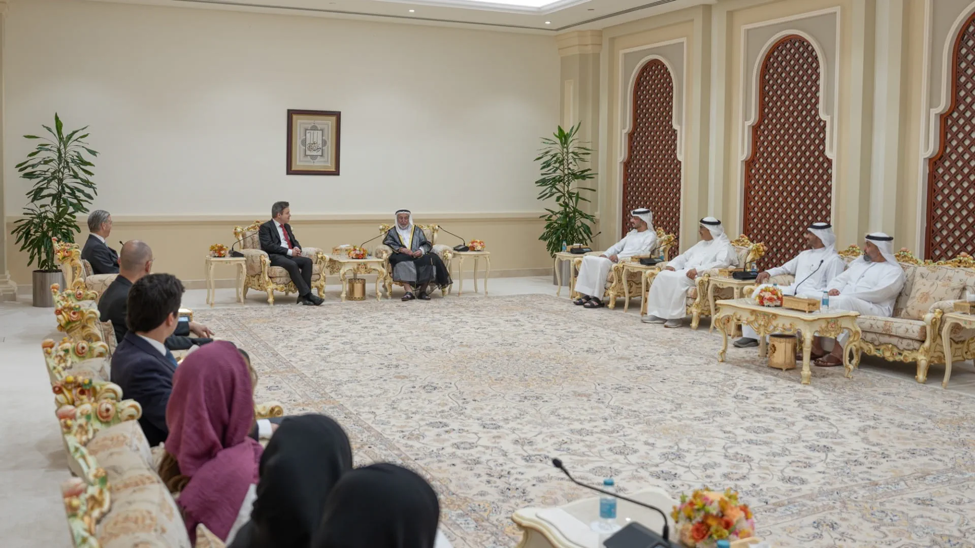 Sharjah Ruler receives Portugal’s Secretary of State for Culture 4