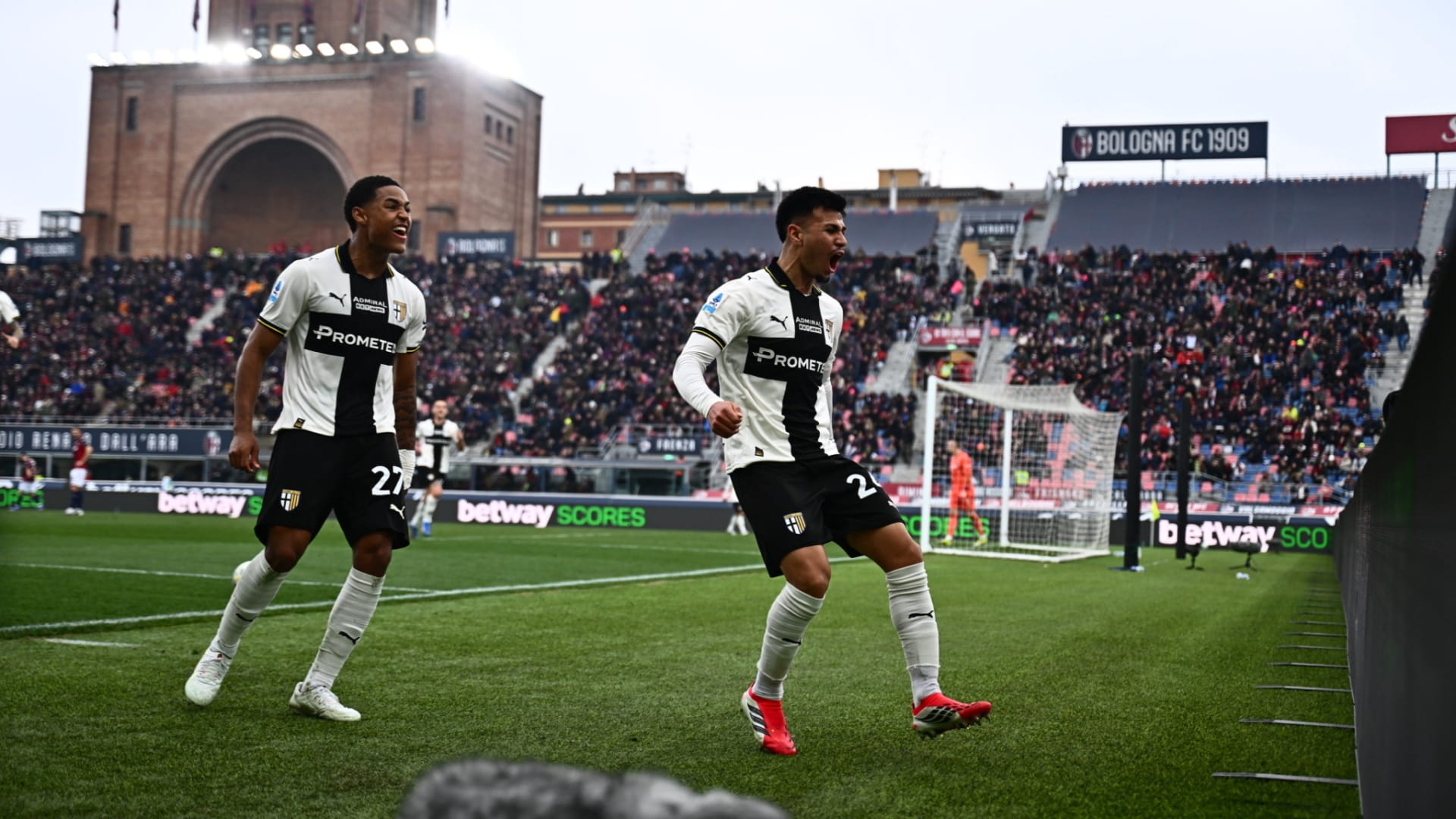 أوردونييس يقود بارما لتخطي بولونيا في الدوري الإيطالي 