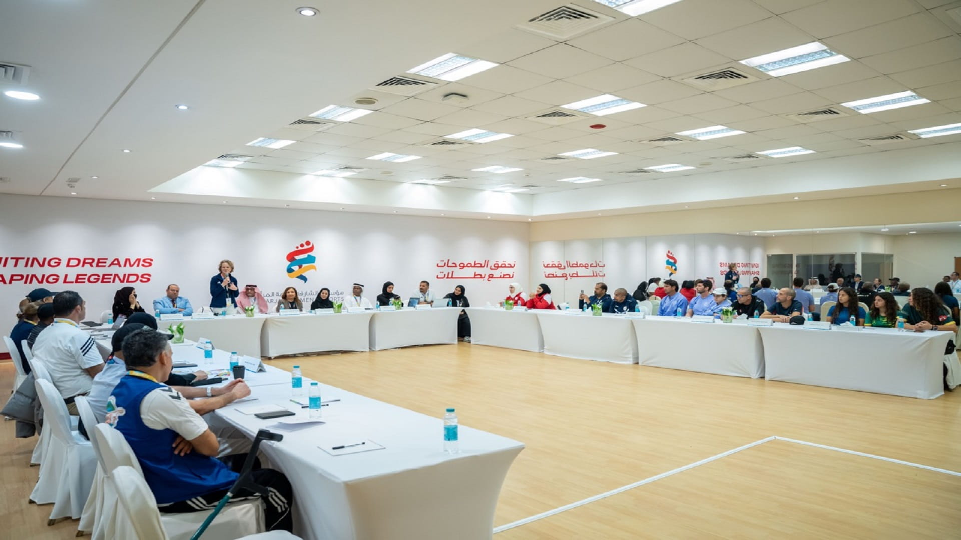 شاطئ الحمرية يستضيف انطلاقة منافسات التجديف بـ"عربية السيدات" 