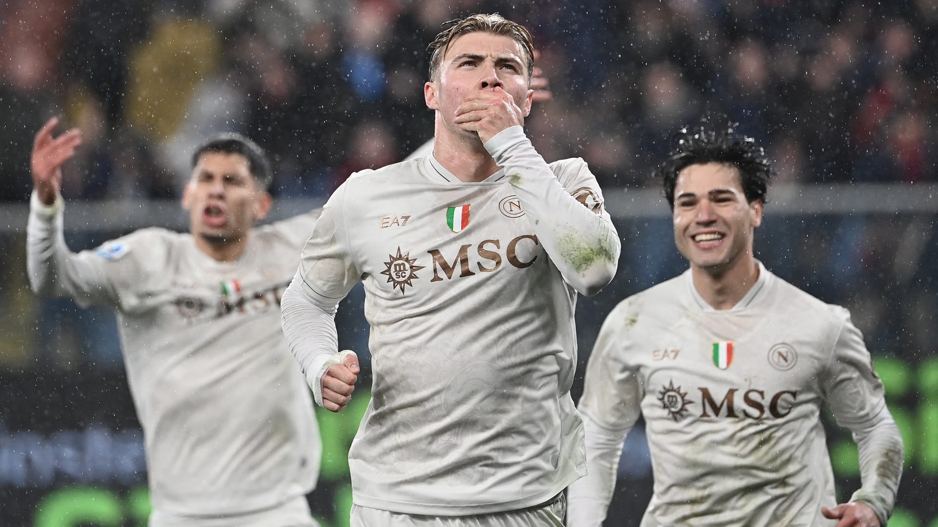 نابولي يواصل حصد الانتصارات في الدوري الإيطالي  