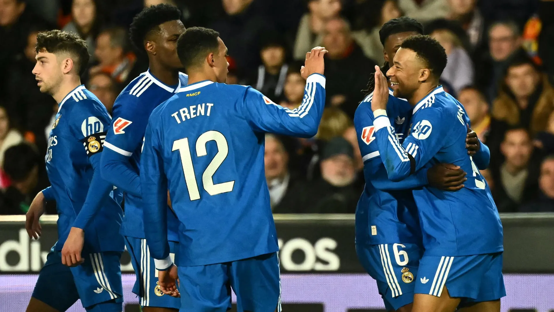 Real Madrid overcomes Valencia hurdle in La Liga