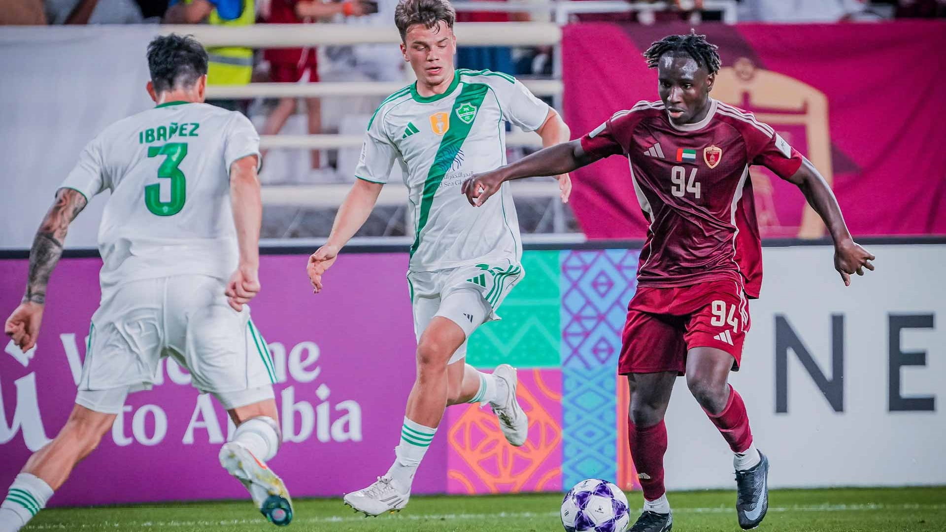 الوحدة والأهلي السعودي يتعادلان سلبياً في دوري أبطال آسيا للنخبة 