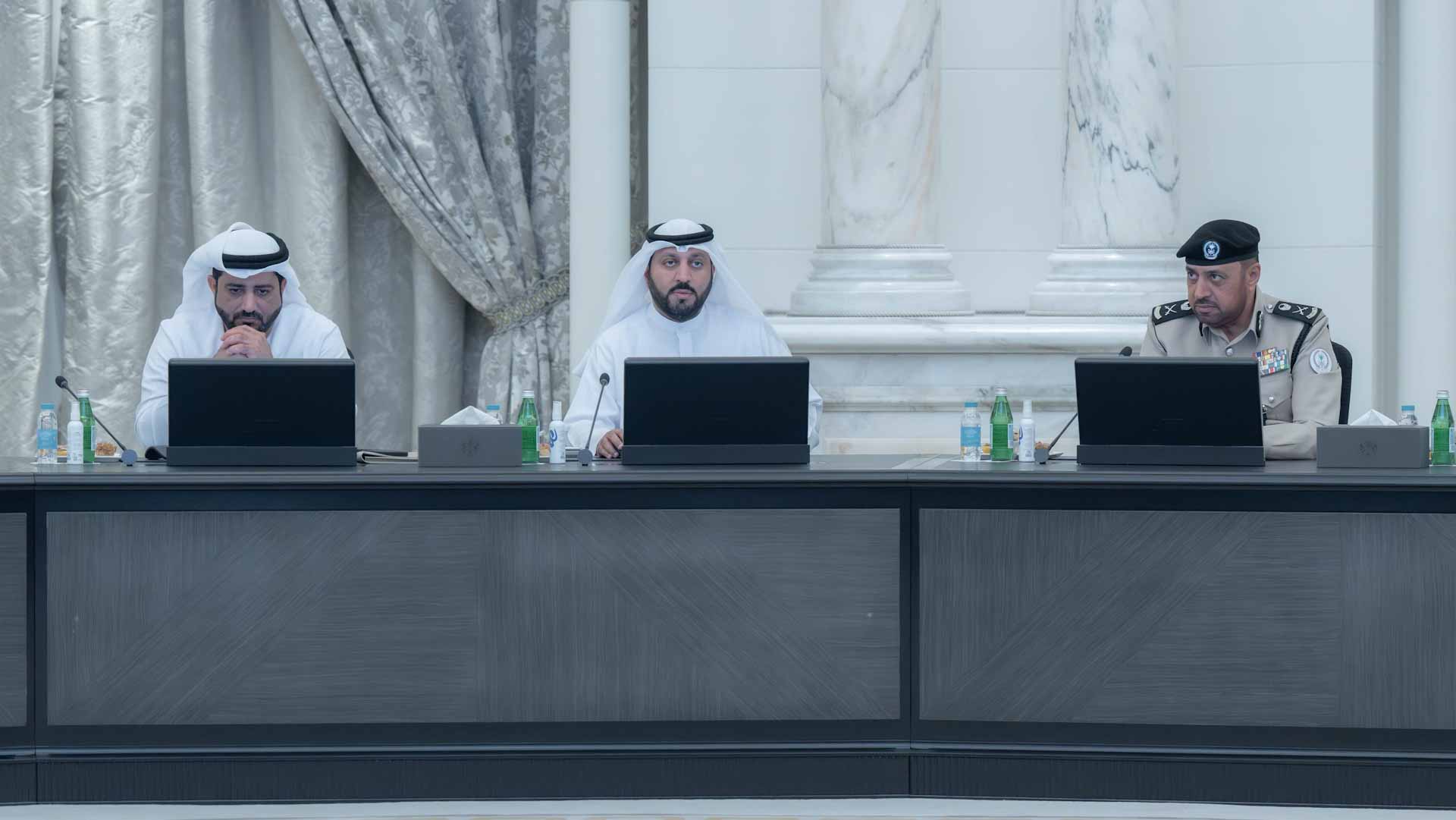 صورة بعنوان: <span class="scChromeData">{"commands":[{"click":"chrome:common:edititem({command:\"webedit:open\"})","header":"Edit the related item","icon":"/temp/iconcache/office/16x16/cubes.png","disabledIcon":"/temp/cubes_disabled16x16.png","isDivider":false,"tooltip":"Edit the related item in the Content Editor.","type":"common"},{"click":"chrome:rendering:personalize({command:\"webedit:personalize\"})","header":"Personalize","icon":"/temp/iconcache/office/16x16/users_family.png","disabledIcon":"/temp/users_family_disabled16x16.png","isDivider":false,"tooltip":"Create or edit personalization for this component.","type":"sticky"},{"click":"chrome:rendering:editvariations({command:\"webedit:editvariations\"})","header":"Edit variations","icon":"/temp/iconcache/office/16x16/windows.png","disabledIcon":"/temp/windows_disabled16x16.png","isDivider":false,"tooltip":"Edit the variations.","type":"sticky"}],"contextItemUri":"sitecore://master/{DED64678-8479-4F6A-9296-54A9B72E5C1C}?lang=ar&ver=1","custom":{},"displayName":"Title","expandedDisplayName":"This is require field and Maximum 90 character is allow"}</span><span sc_parameters="prevent-line-break=true" class="scWebEditInput scEnabledChrome" id="fld_DED6467884794F6A929654A9B72E5C1C_E873DAB3C3324E8EB106973D9F53F5B7_ar_1_4d1192655a78406cb9a563f2a6643609_2463_edit" contenteditable="true" scdefaulttext="[No text in field]" scfieldtype="single-line text" sc-part-of="field">"تنفيذي الشارقة" يوجه بتفعيل نظام "مدى" لتعزيز الجاهزية المناخية</span>_D30CCECB4CC148869ECBB2E32FD7A2CE