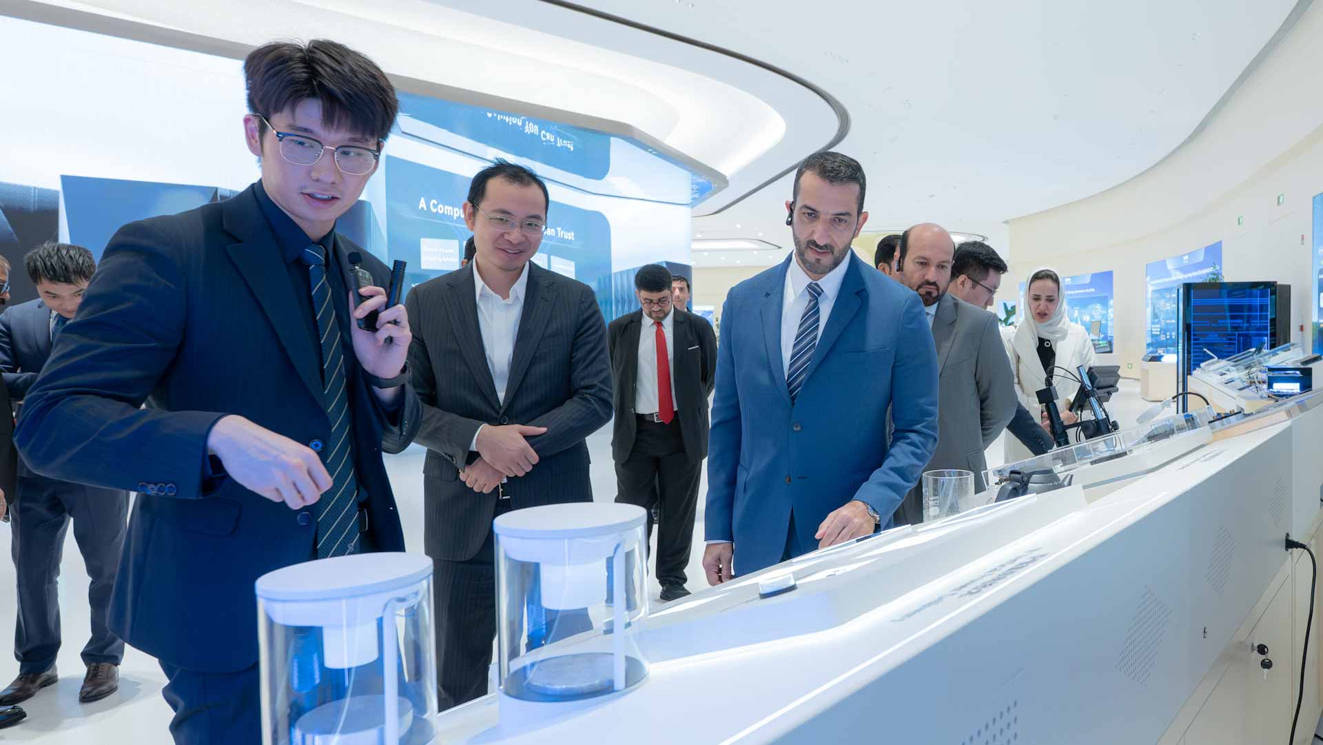 صورة بعنوان: <span class="scChromeData">{"commands":[{"click":"chrome:common:edititem({command:\"webedit:open\"})","header":"Edit the related item","icon":"/temp/iconcache/office/16x16/cubes.png","disabledIcon":"/temp/cubes_disabled16x16.png","isDivider":false,"tooltip":"Edit the related item in the Content Editor.","type":"common"},{"click":"chrome:rendering:personalize({command:\"webedit:personalize\"})","header":"Personalize","icon":"/temp/iconcache/office/16x16/users_family.png","disabledIcon":"/temp/users_family_disabled16x16.png","isDivider":false,"tooltip":"Create or edit personalization for this component.","type":"sticky"},{"click":"chrome:rendering:editvariations({command:\"webedit:editvariations\"})","header":"Edit variations","icon":"/temp/iconcache/office/16x16/windows.png","disabledIcon":"/temp/windows_disabled16x16.png","isDivider":false,"tooltip":"Edit the variations.","type":"sticky"}],"contextItemUri":"sitecore://master/{3104556A-8122-412C-B182-ECA6FB68716D}?lang=ar&ver=1","custom":{},"displayName":"Title","expandedDisplayName":"This is require field and Maximum 90 character is allow"}</span><span sc_parameters="prevent-line-break=true" class="scWebEditInput scEnabledChrome" id="fld_3104556A8122412CB182ECA6FB68716D_E873DAB3C3324E8EB106973D9F53F5B7_ar_1_c6bd09c2529242b599fc50bde0a118fe_7276_edit" contenteditable="true" scdefaulttext="[No text in field]" scfieldtype="single-line text" sc-part-of="field">سلطان بن أحمد يزور مركز هواوي ومجموعة شنغهاي الإعلامية في الصين</span>_67083F193AA4456A895E0F65C2A11BE6