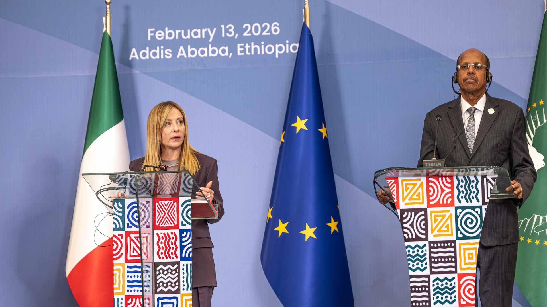 رئيس مفوضية الاتحاد الإفريقي يدعو لوقف إبادة الشعب الفلسطيني