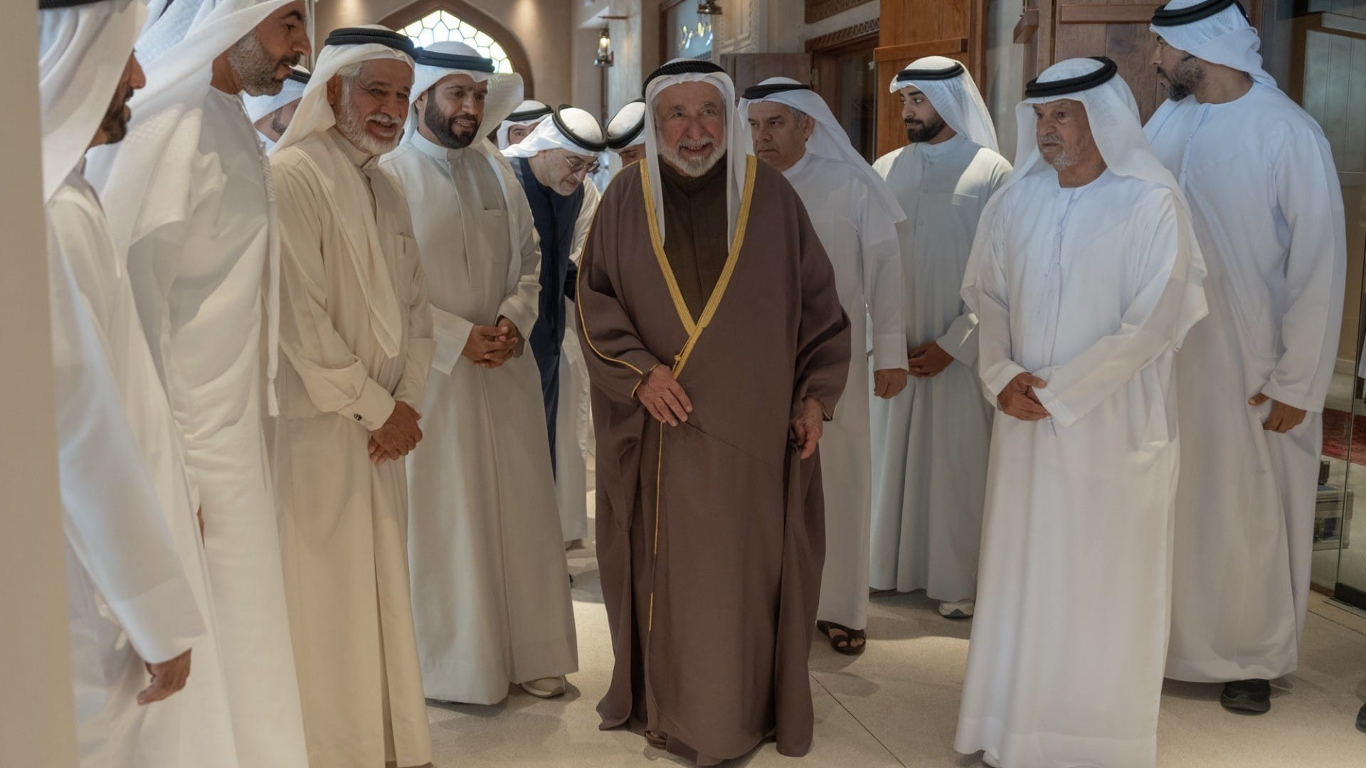 سلطان القاسمي يفتتح سوق فِلي التراثي